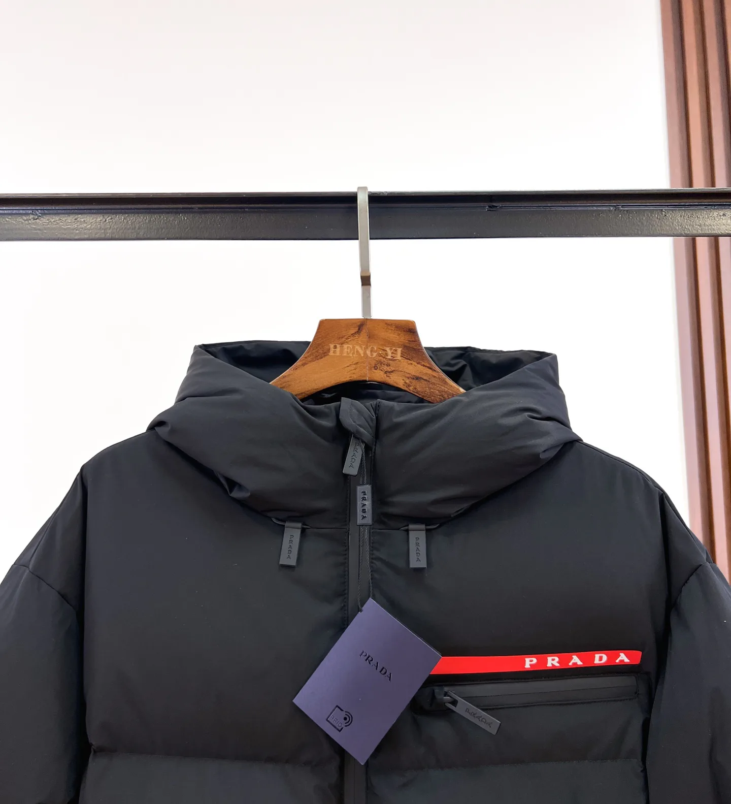 Куртки И Пуховики Женские Prada 18279486