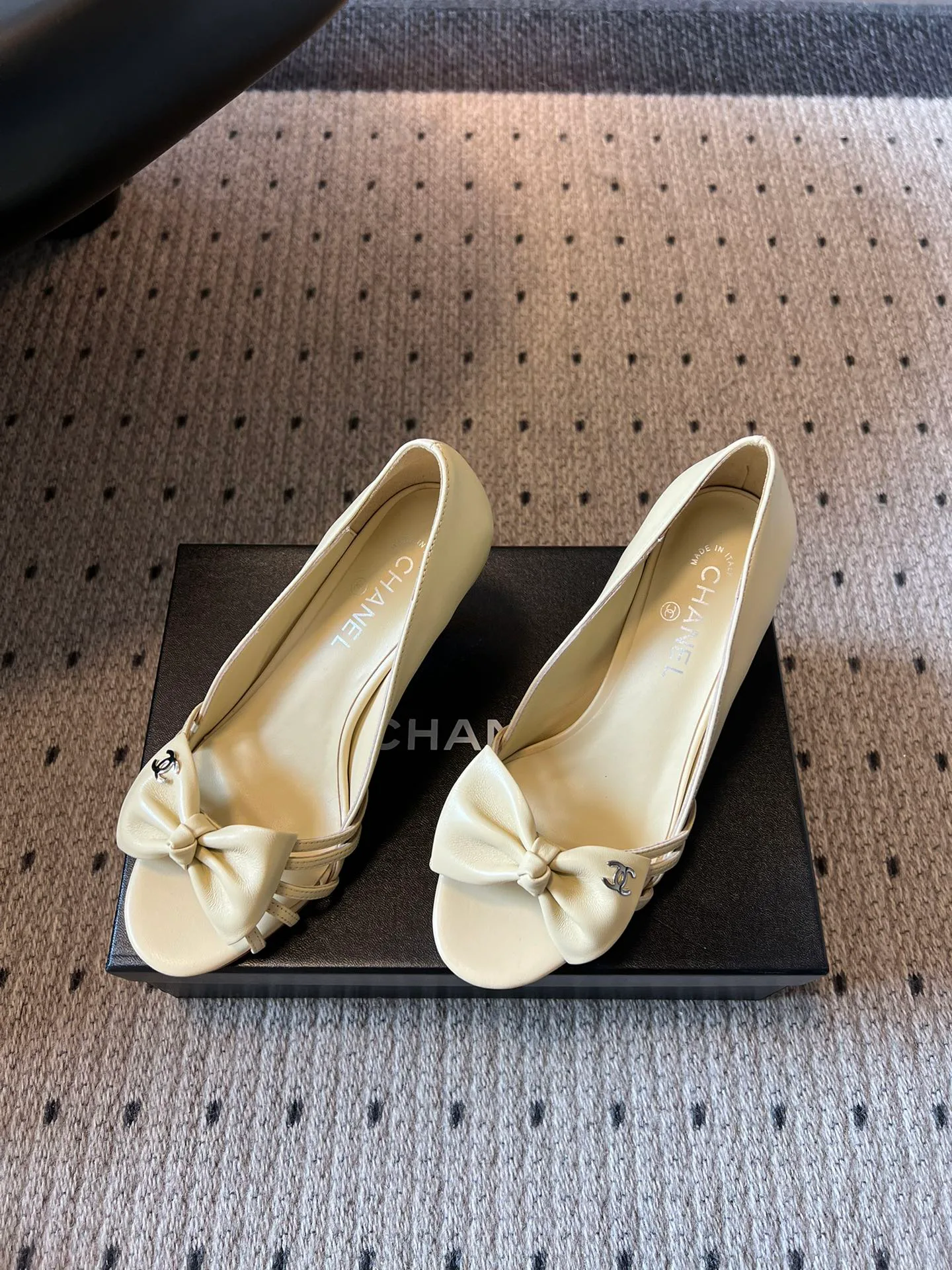 Босоножки Женские Chanel 13553269