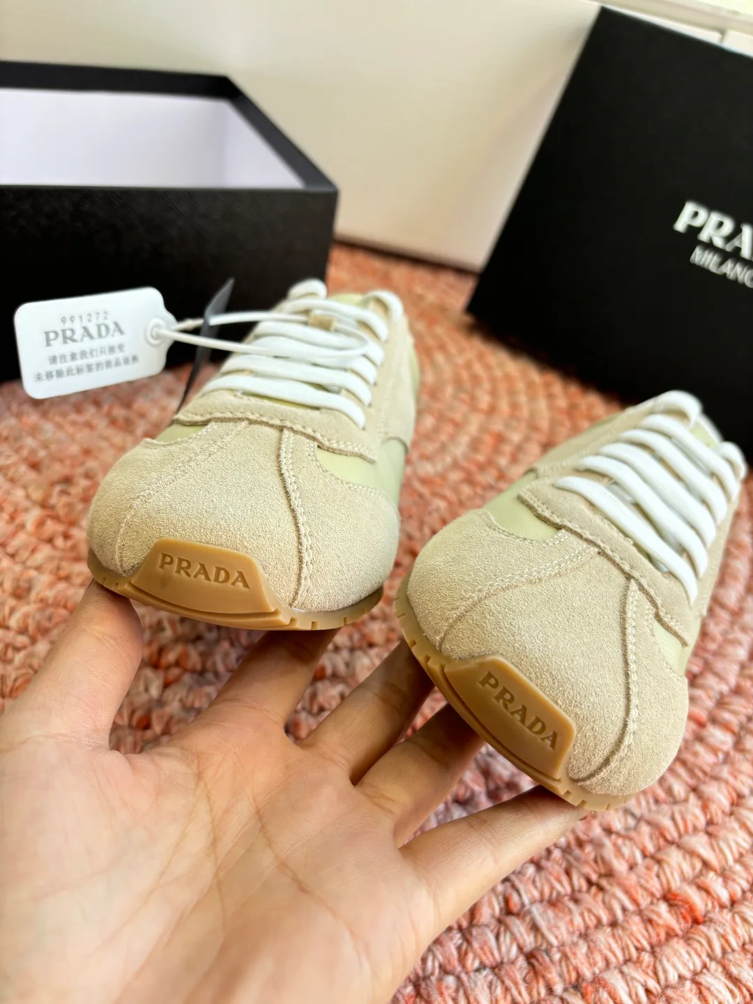 Кроссовки Женские Prada 10446976