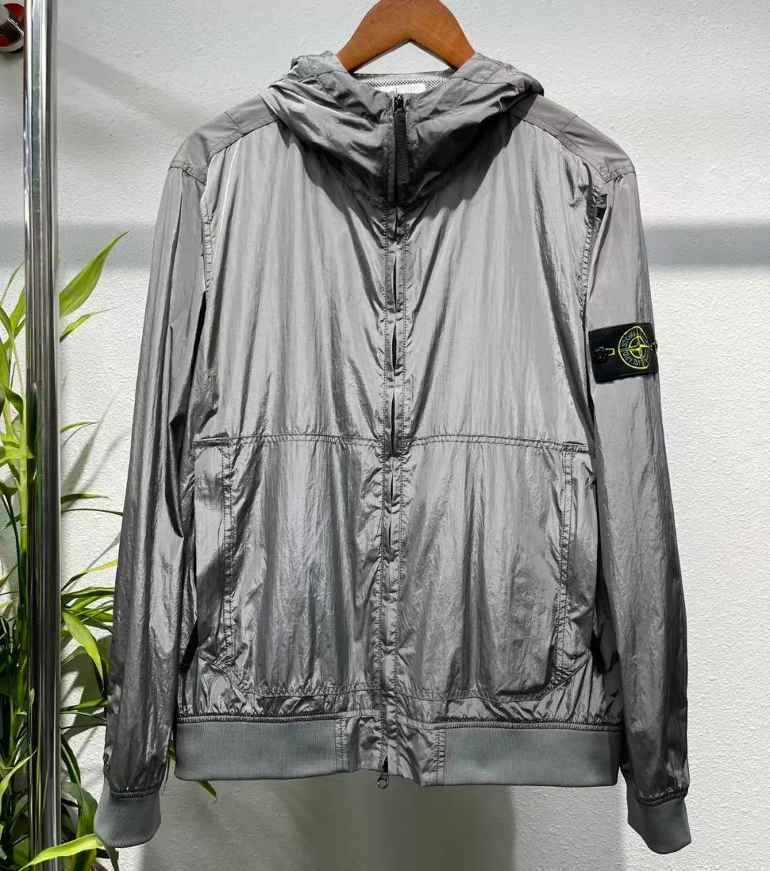 Куртки И Пуховики Женские Stone Island 12961260