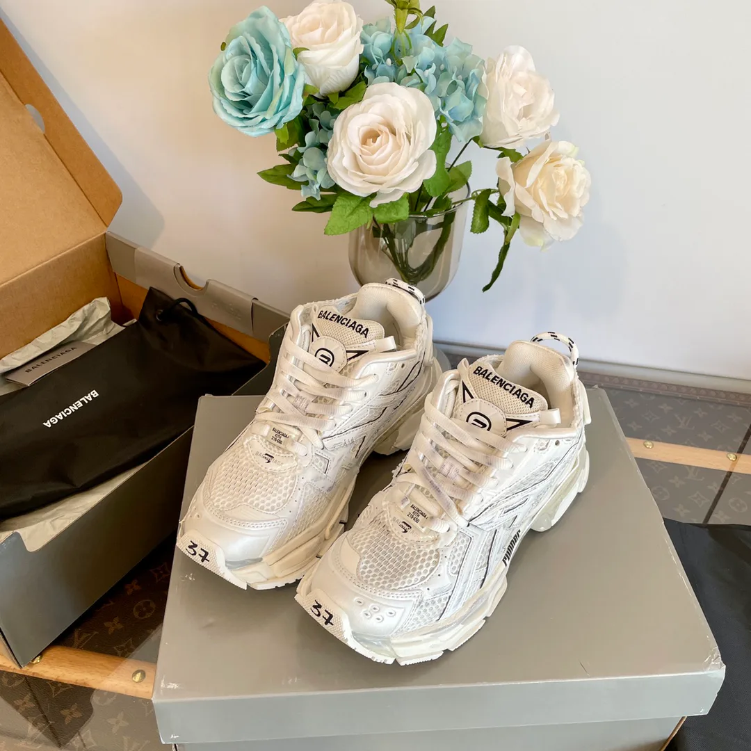 Кроссовки Женские Balenciaga 12656174
