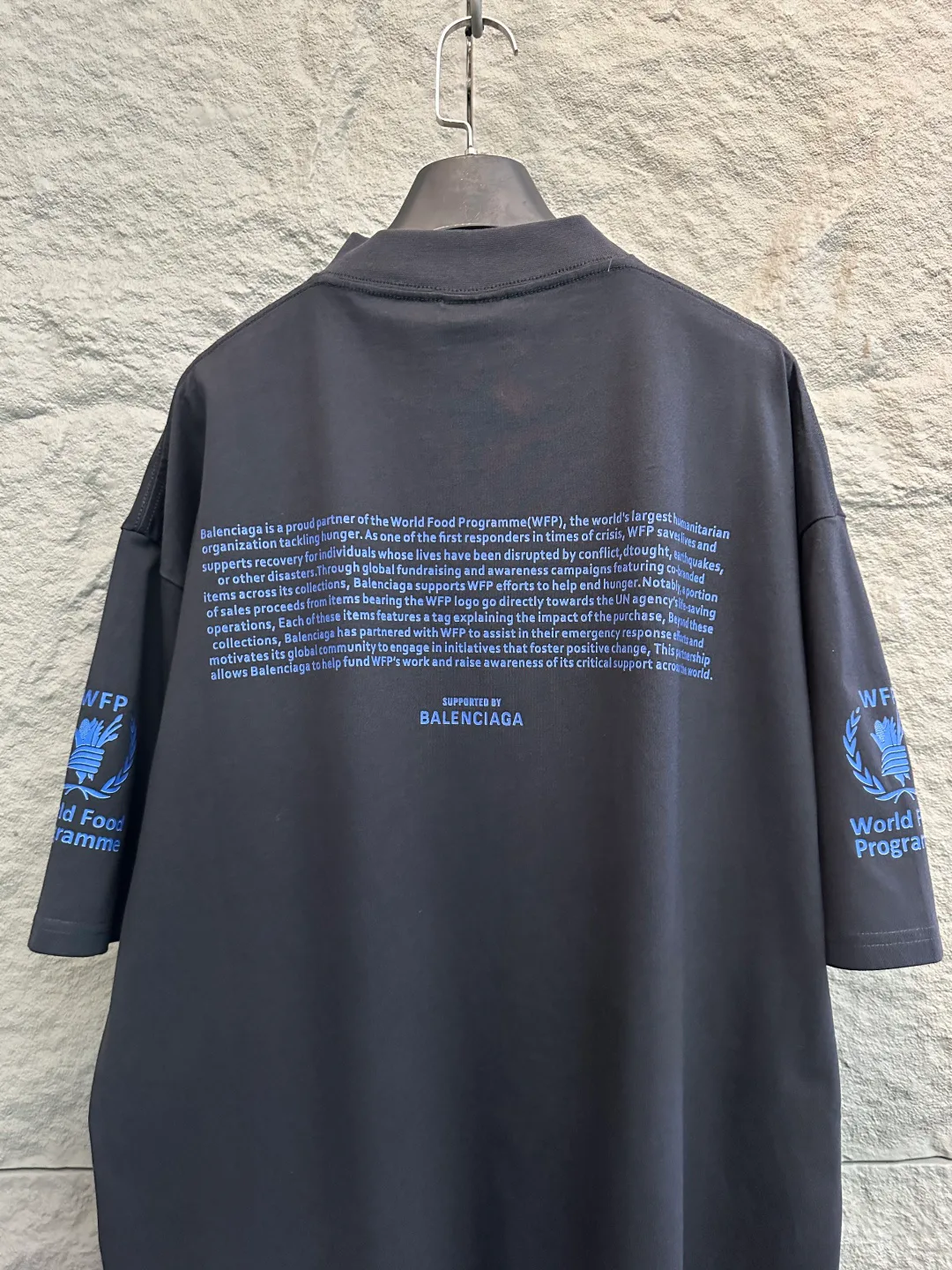 Футболки Женские Balenciaga 11478562