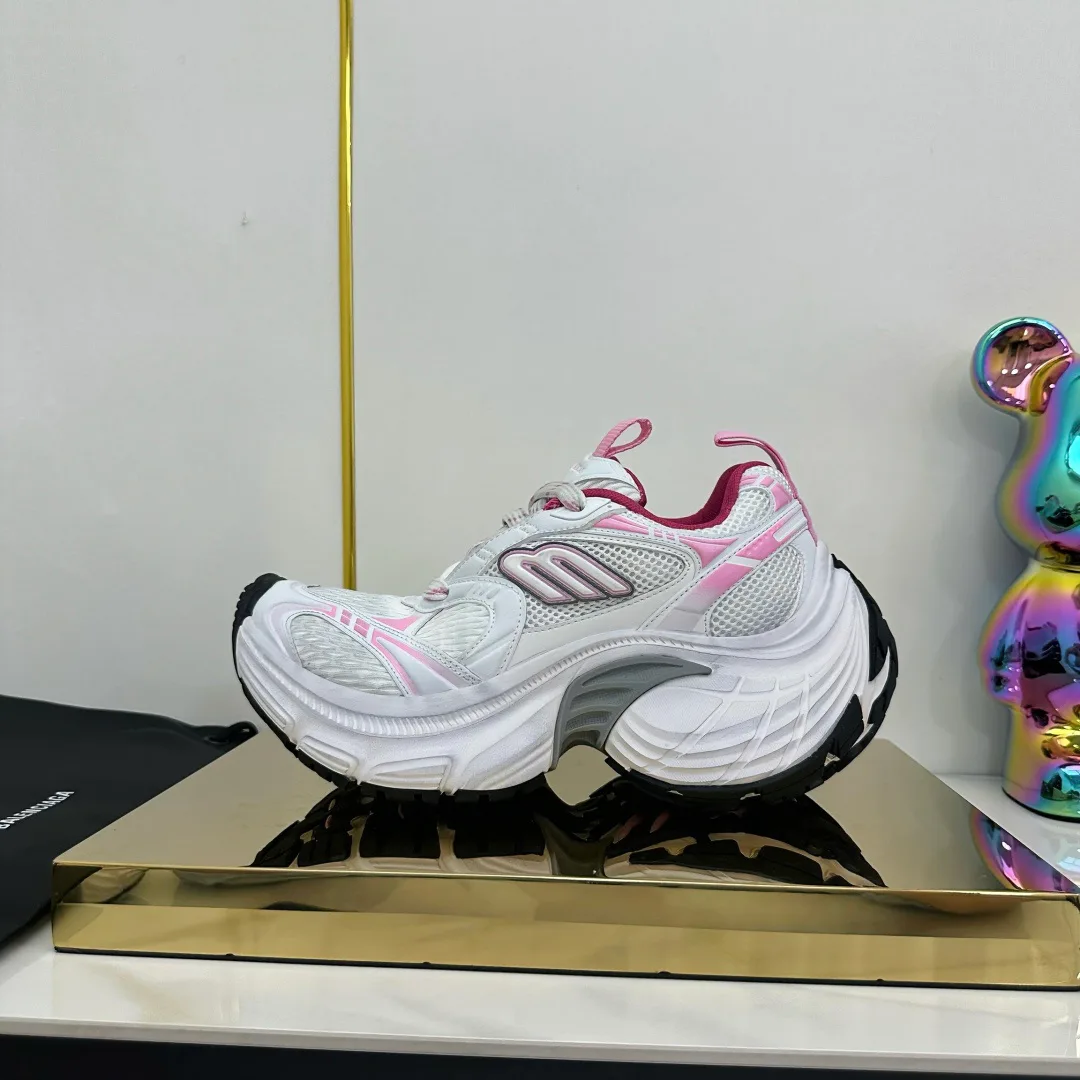 Кроссовки Женские Balenciaga 11567670