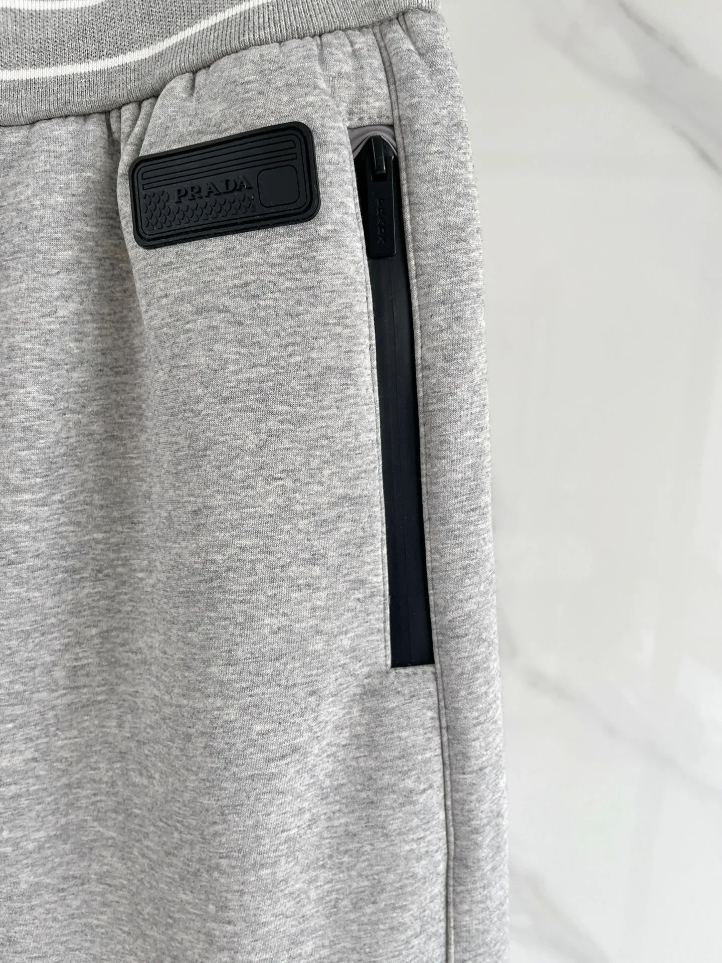 Брюки Мужские Prada 492877