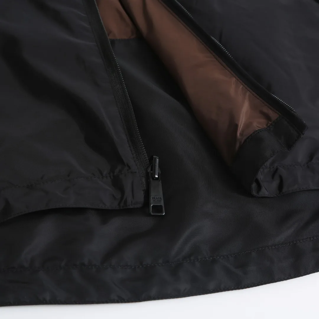Куртки И Пуховики Мужские Prada 18232309