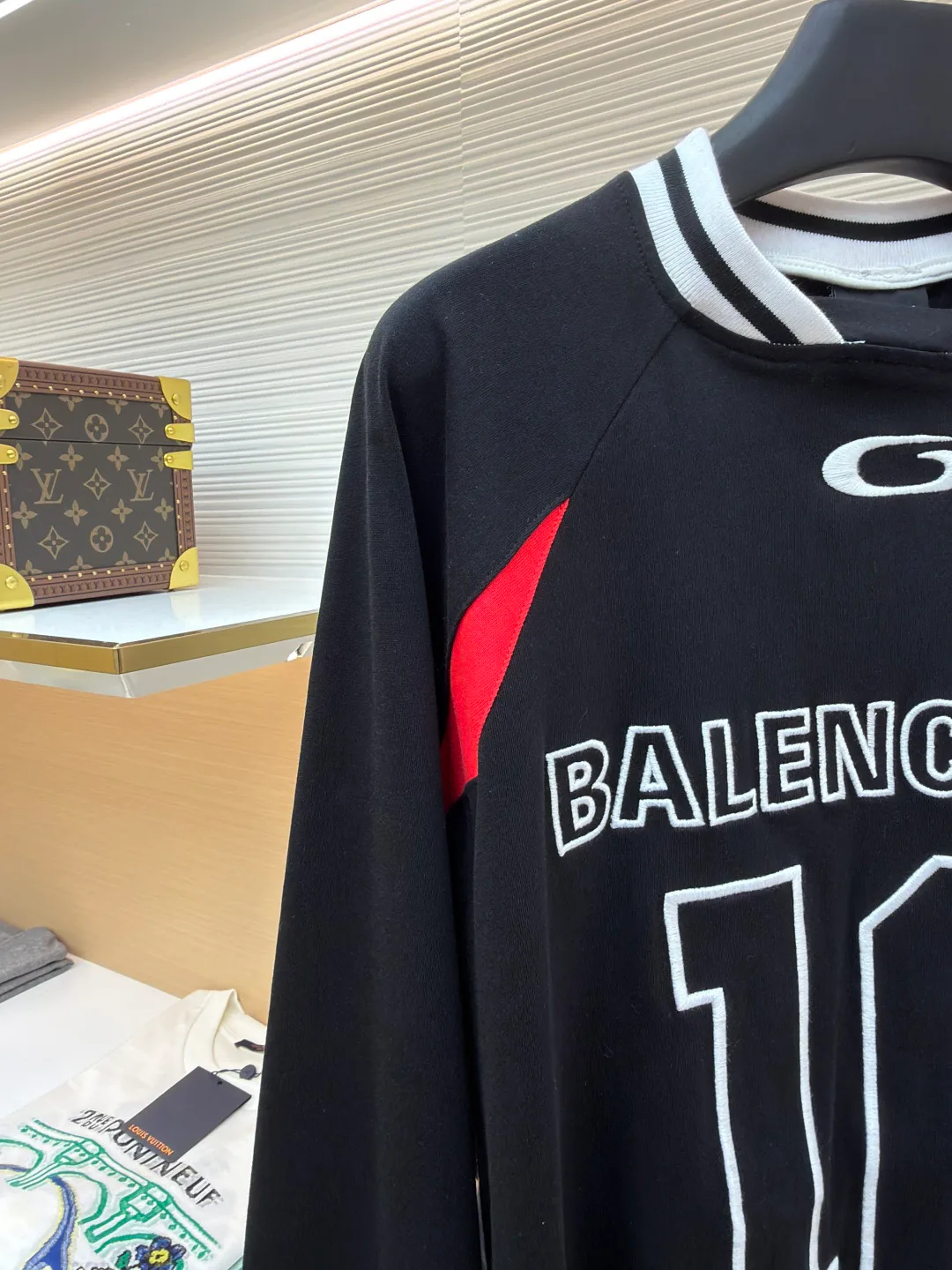 Лонгсливы Мужские Balenciaga 11182606