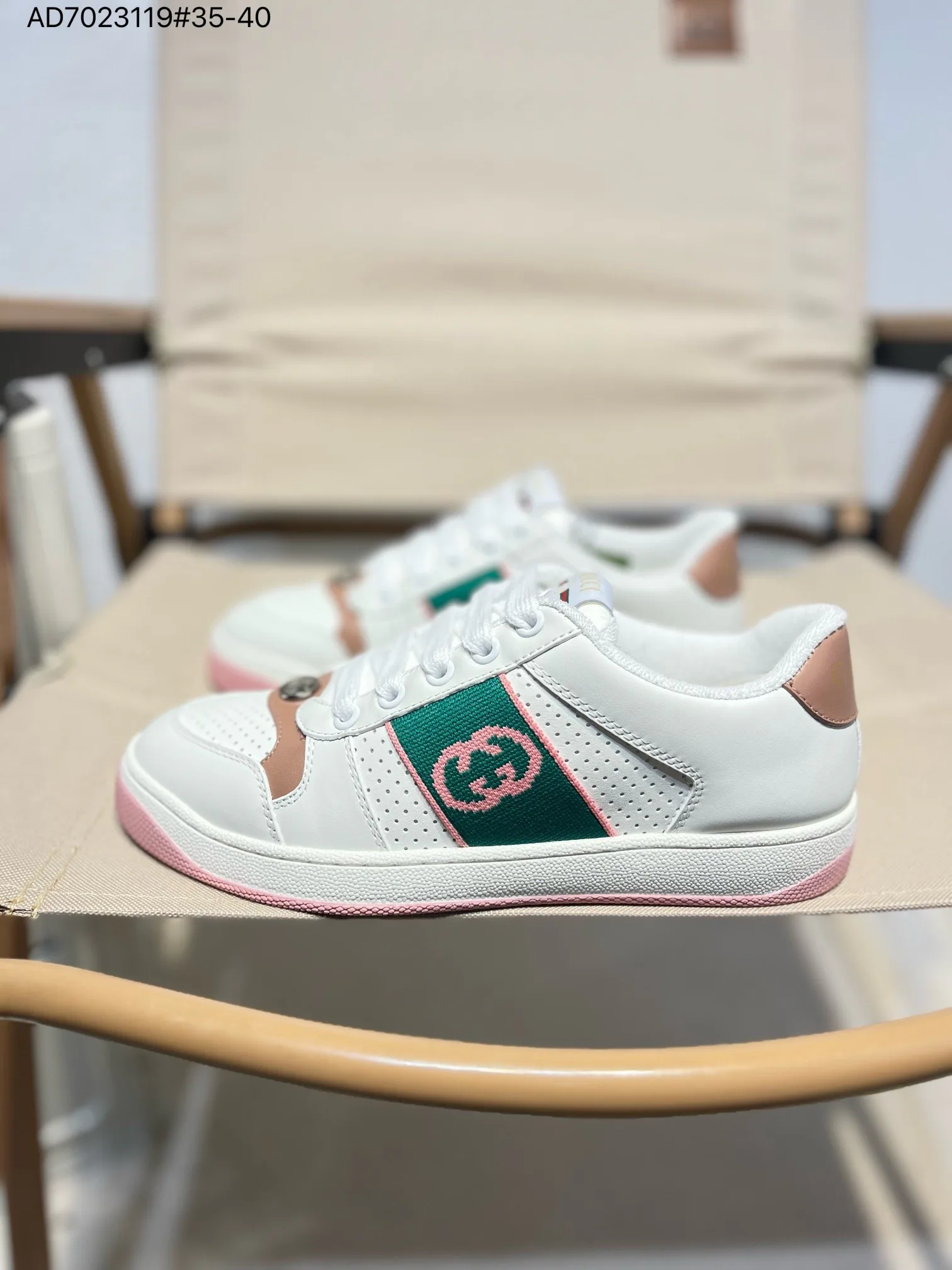 Кроссовки Женские Gucci 17620499