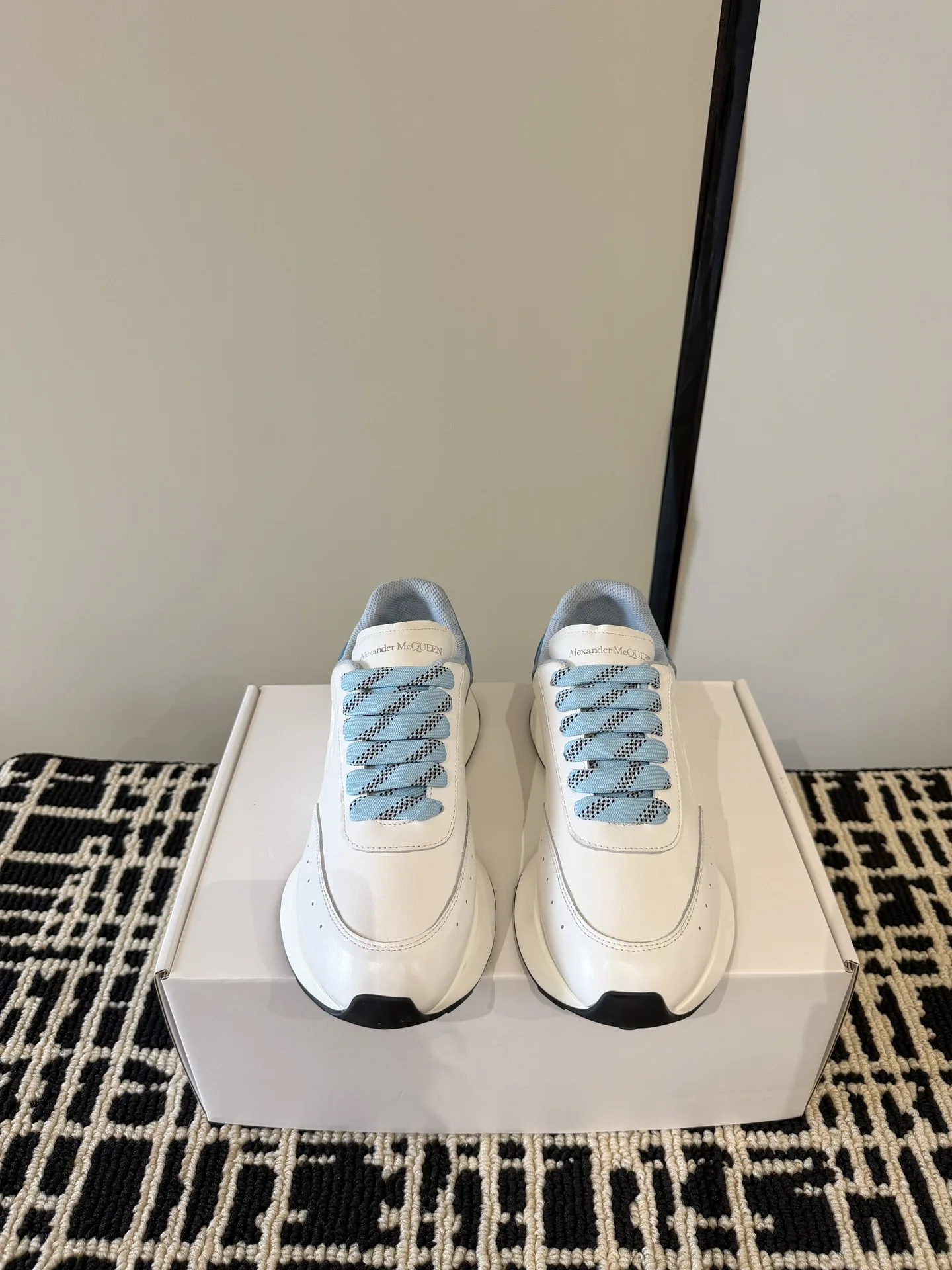 Кеды Женские Alexander Mcqueen 13343931