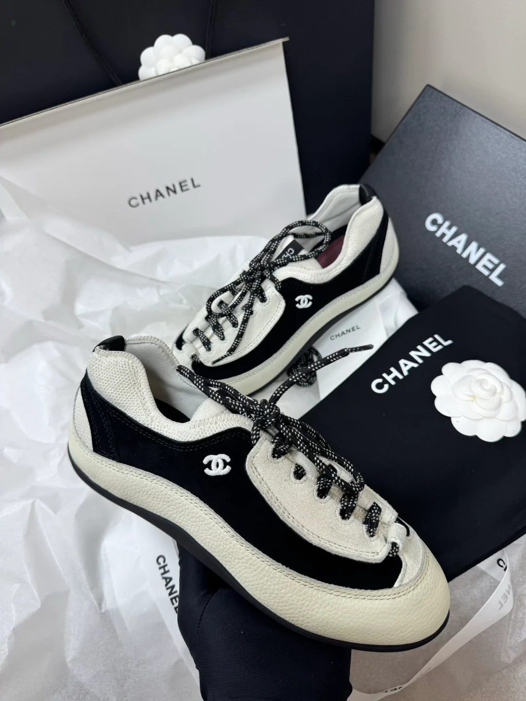 Кроссовки Женские Chanel 17358825
