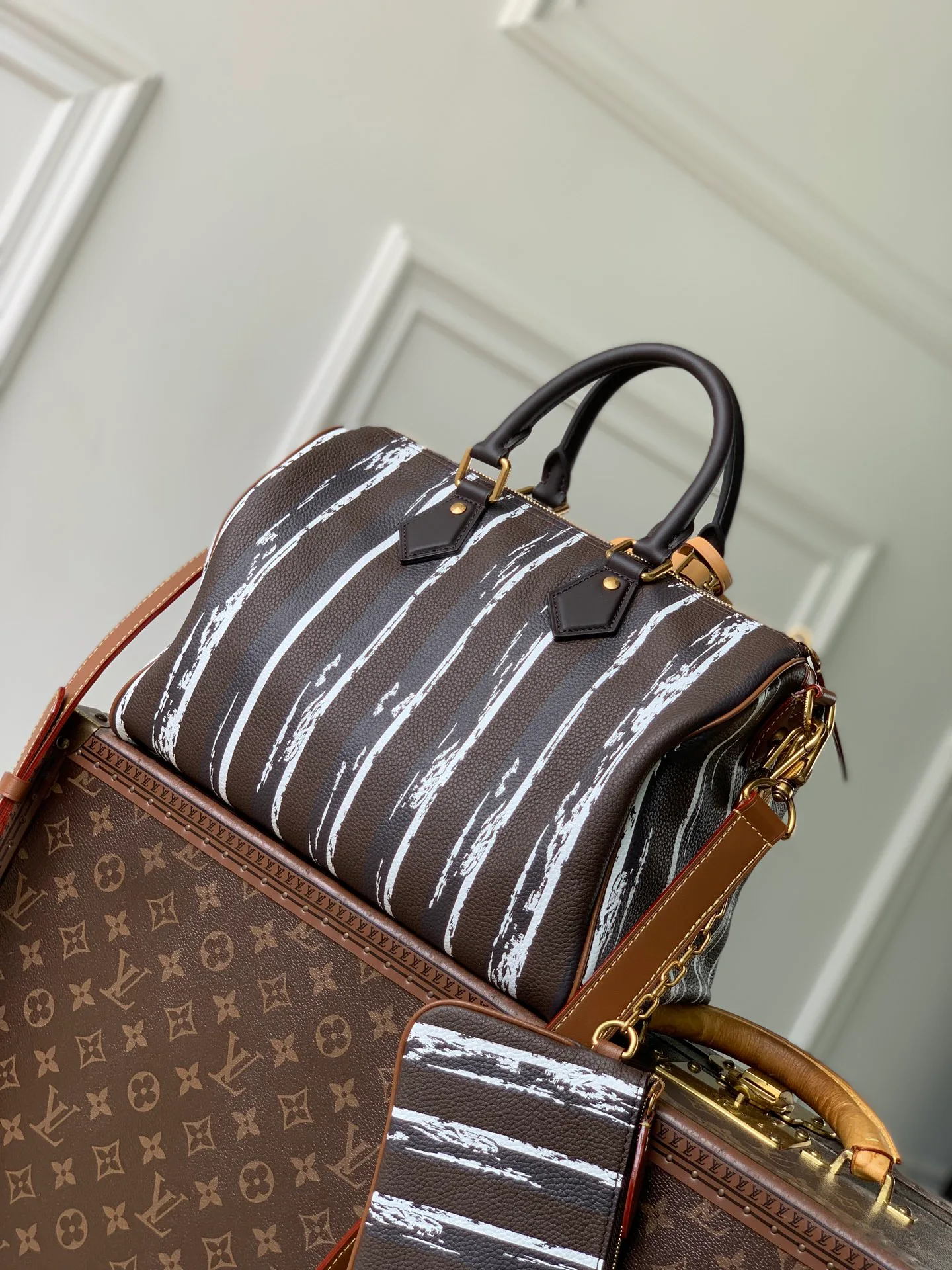 Классические Сумки Женские Louis Vuitton 18147545