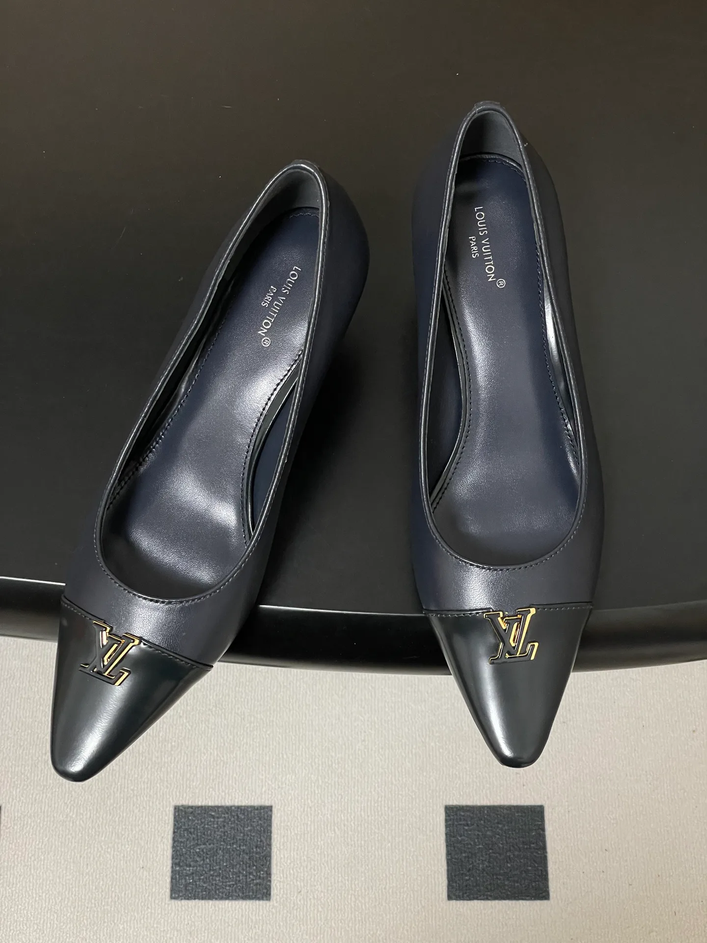 Туфли Женские Louis Vuitton 11628701