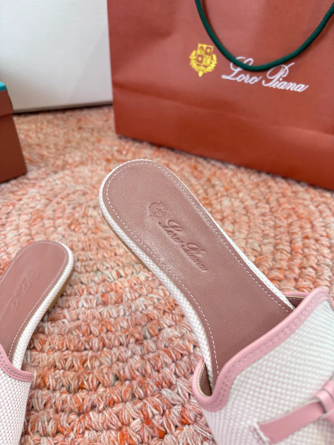 Шлепанцы Женские Loro Piana 11745827