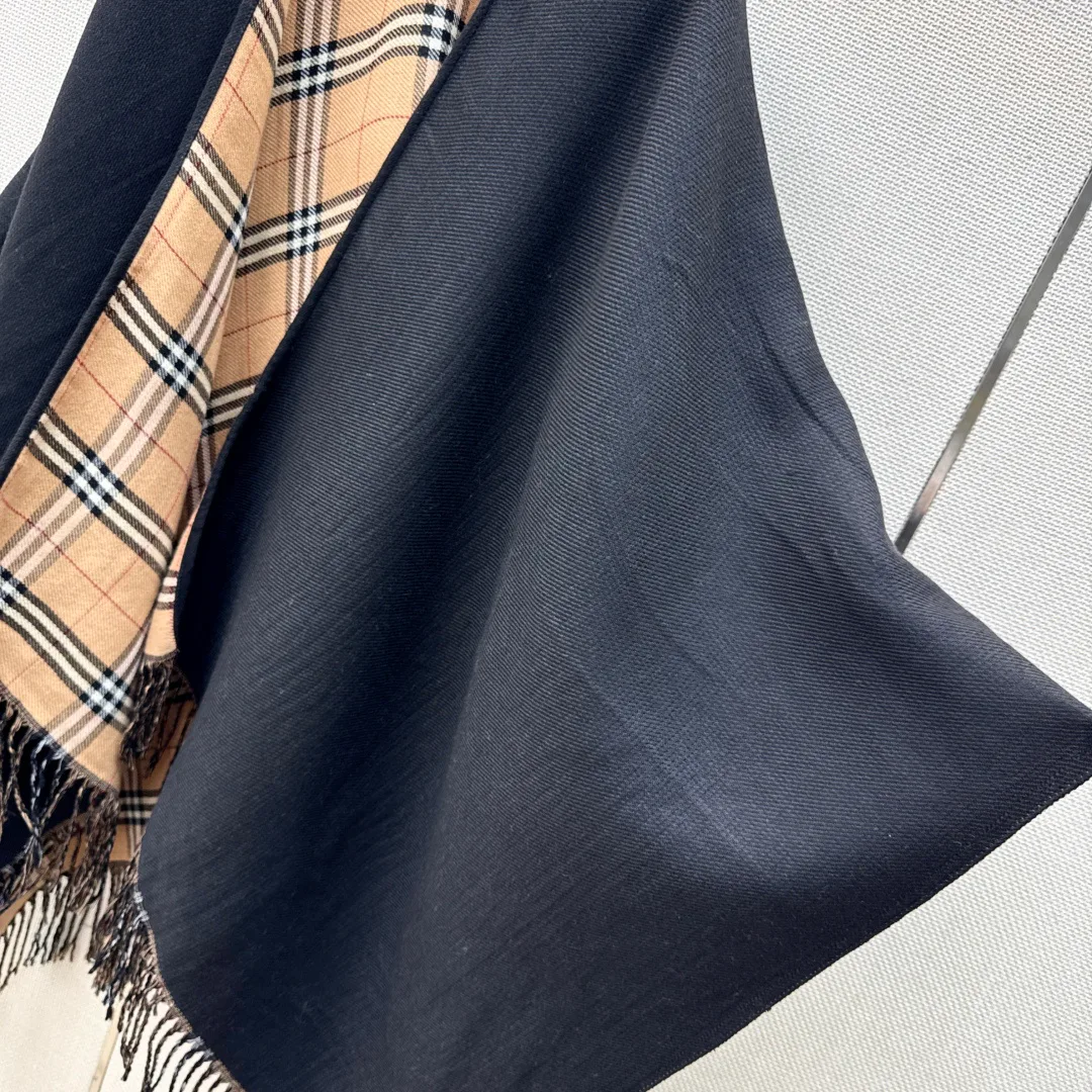 Шарфы Burberry 18031909