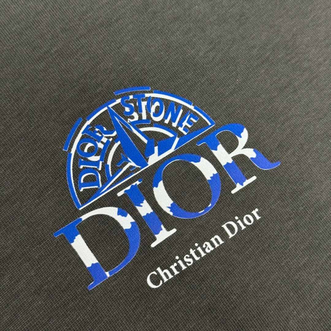 Футболки Женские Stone Island 10620132