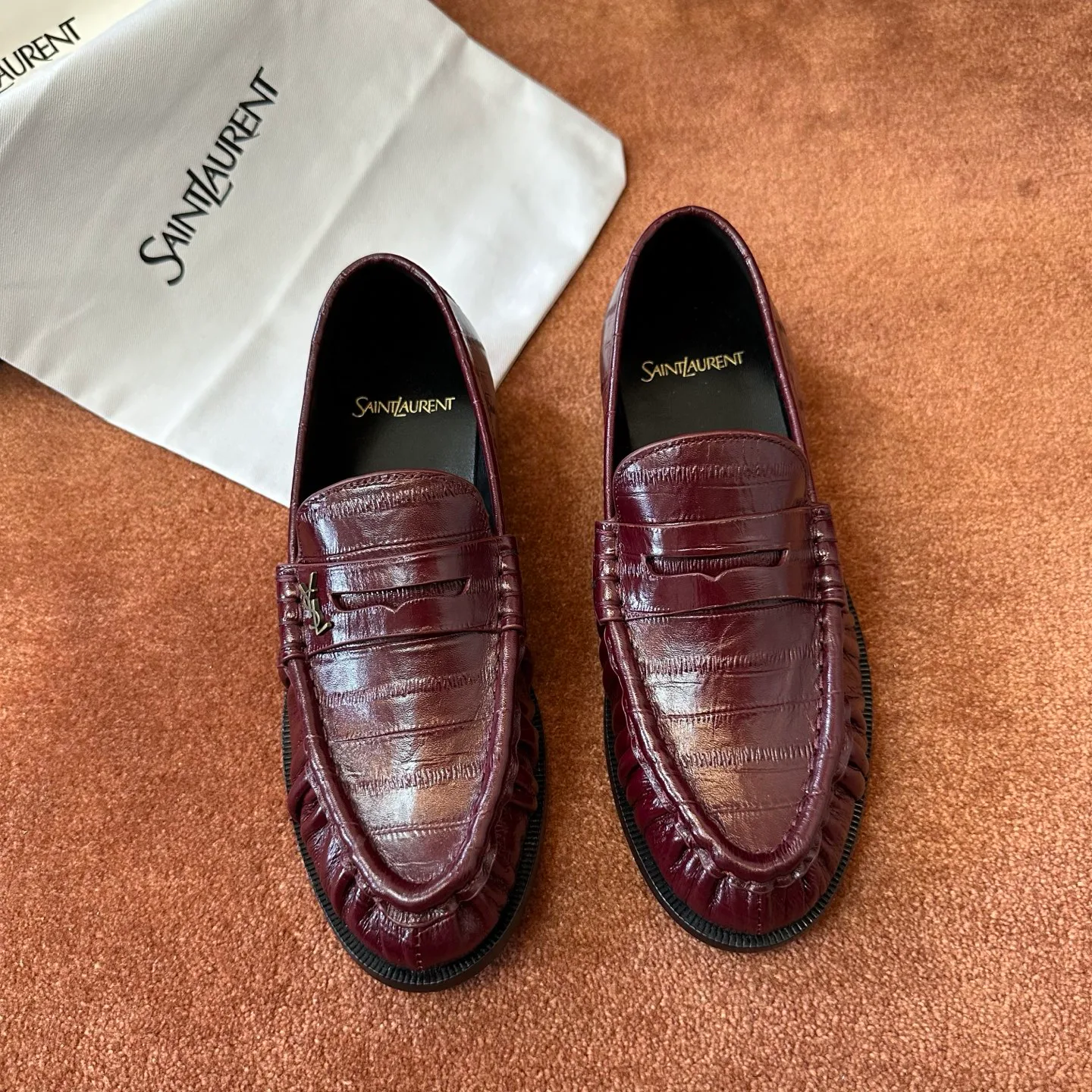 Лоферы Женские Saint Laurent 104176