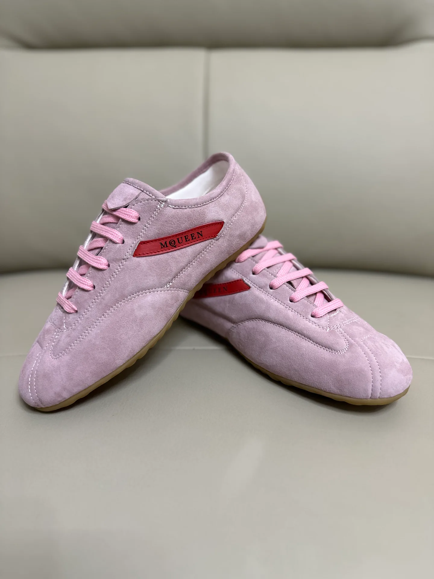 Кроссовки Женские Alexander Mcqueen 18616733