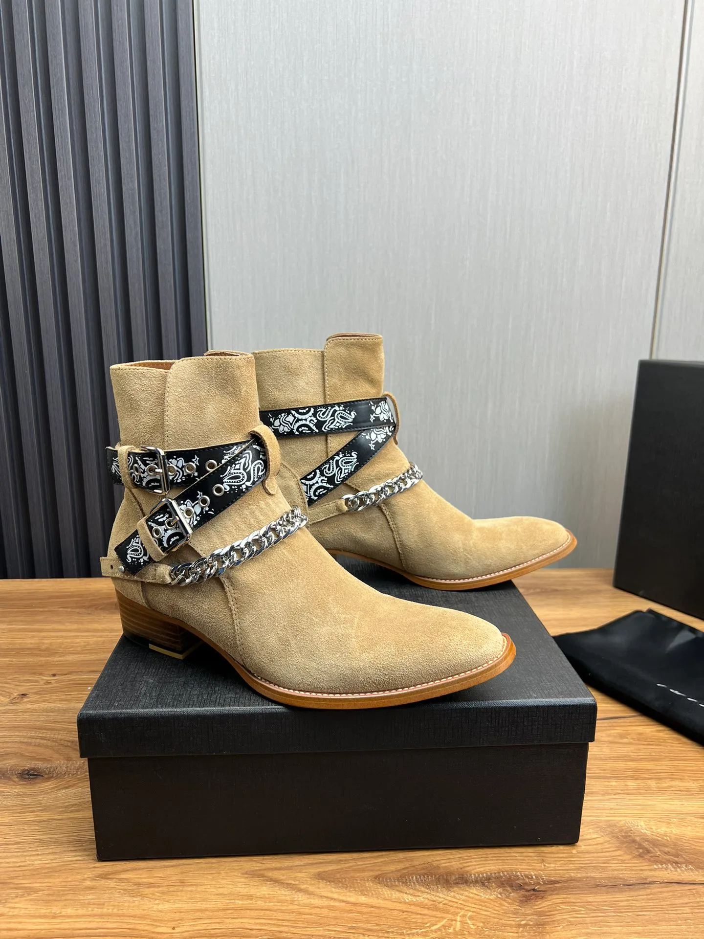 Ботинки Мужские Saint Laurent 1261434