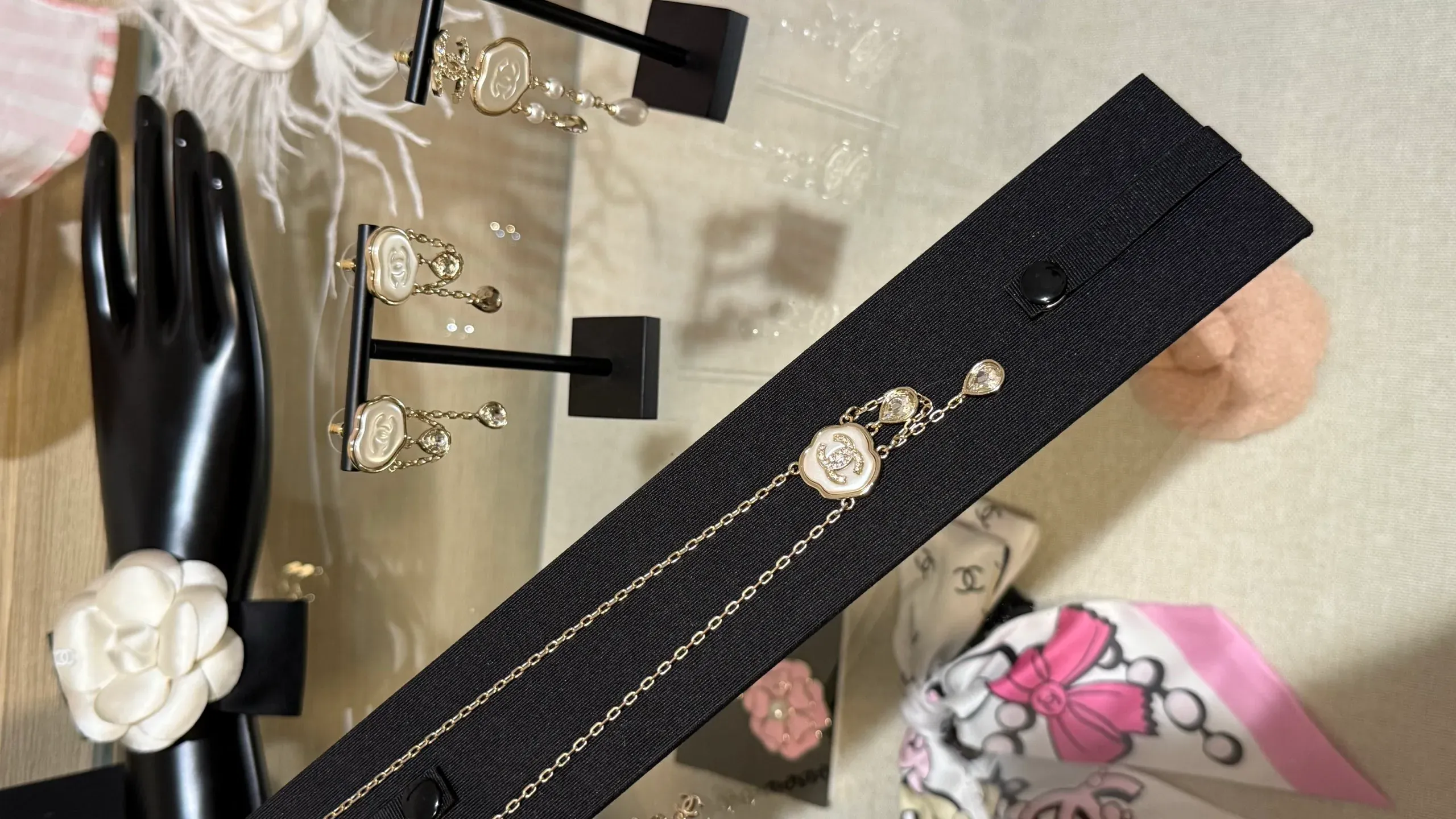 Бижутерия Chanel 99352