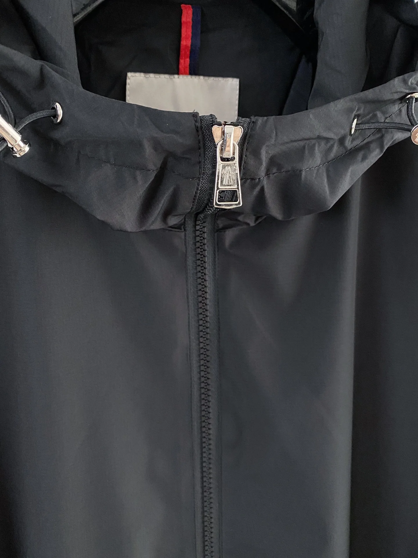 Куртки И Пуховики Мужские Moncler 11584575