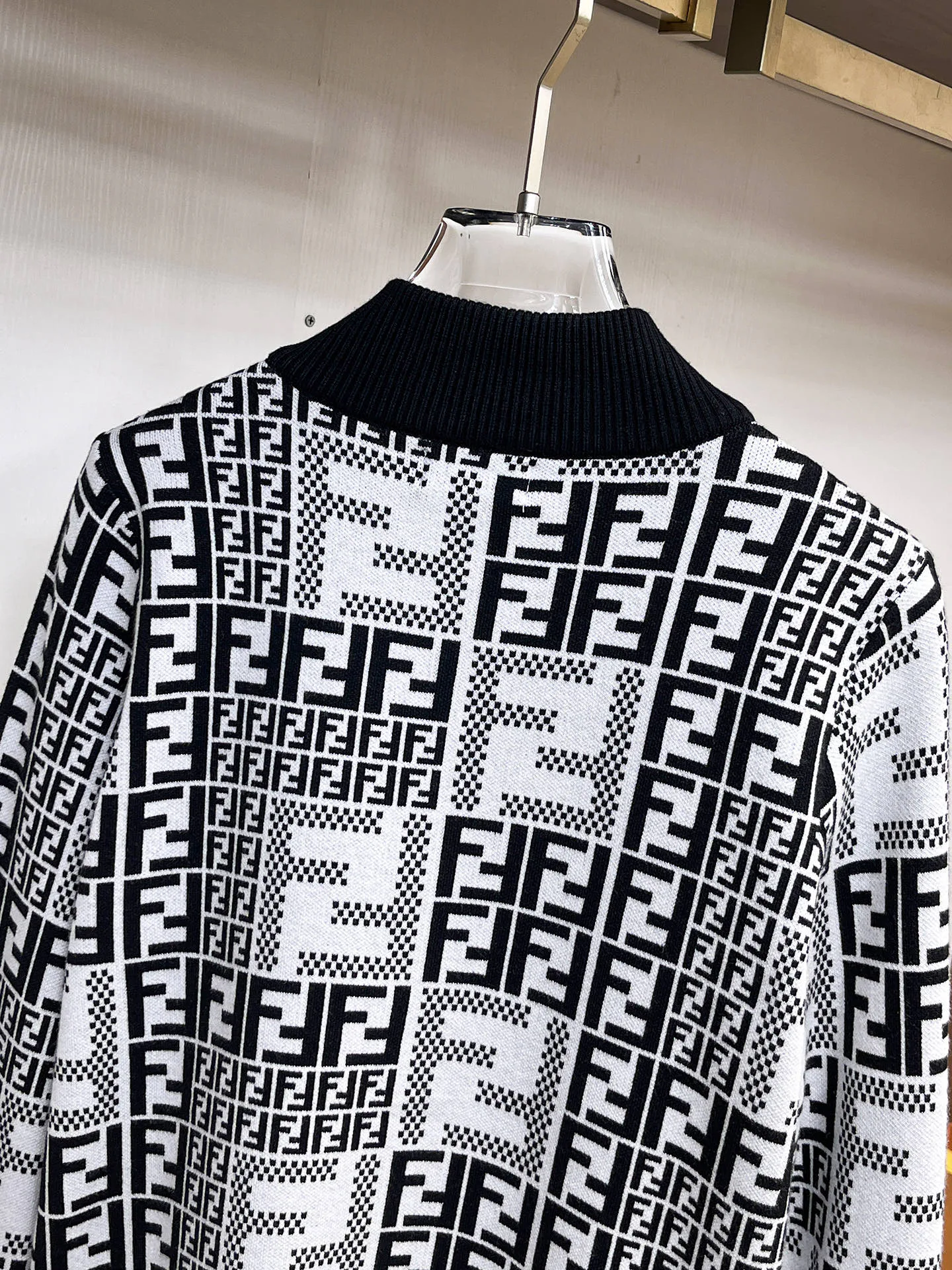 Джемперы И Свитеры Женские Fendi 1273895