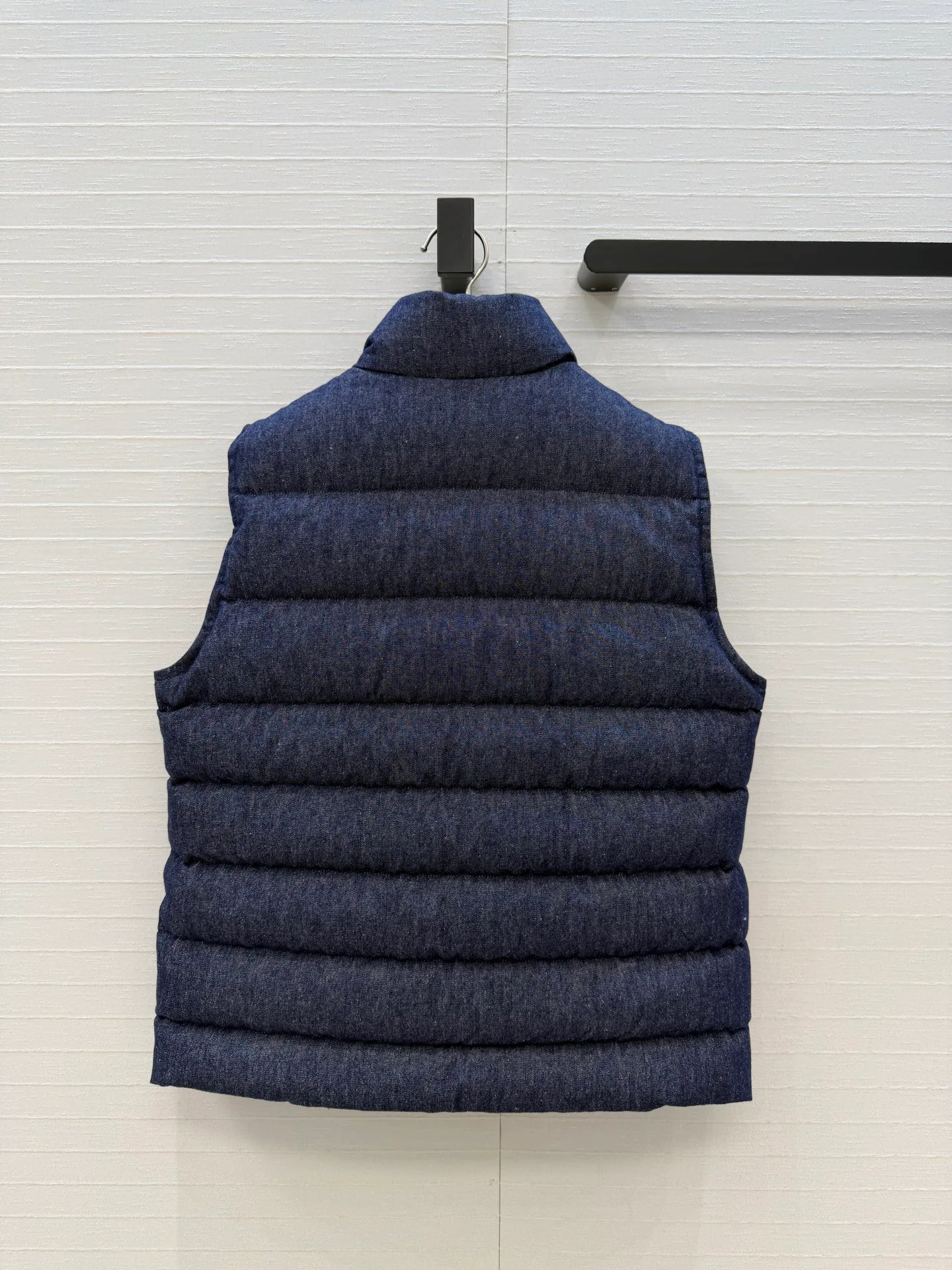 Жилеты Женские Moncler 18710899