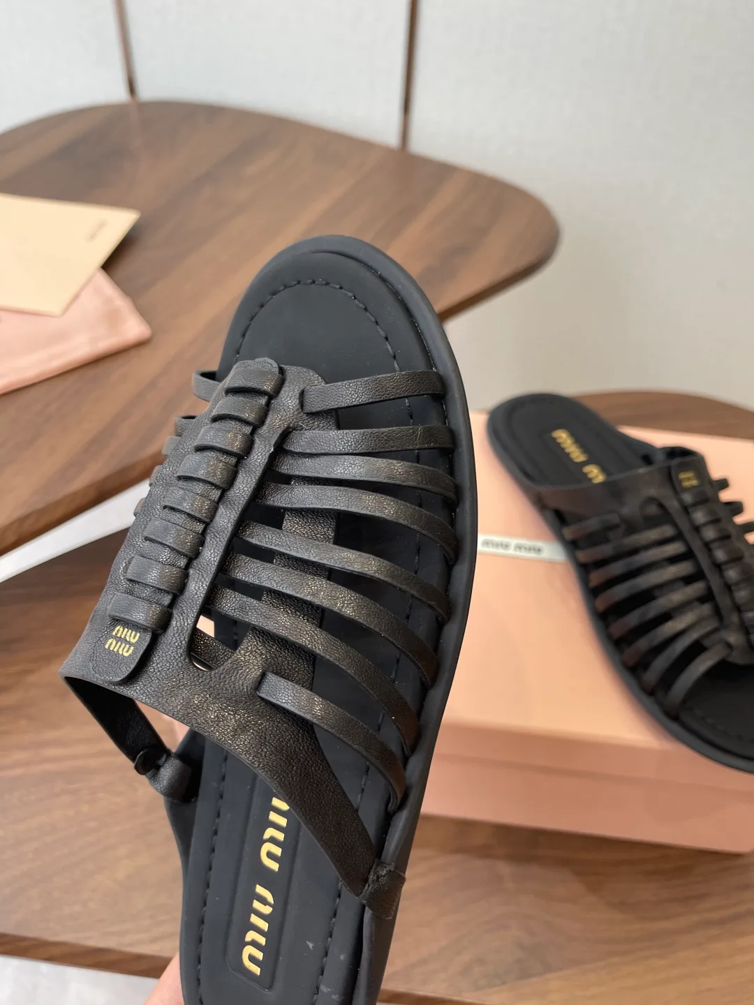 Шлепанцы Женские Miu Miu 12240267
