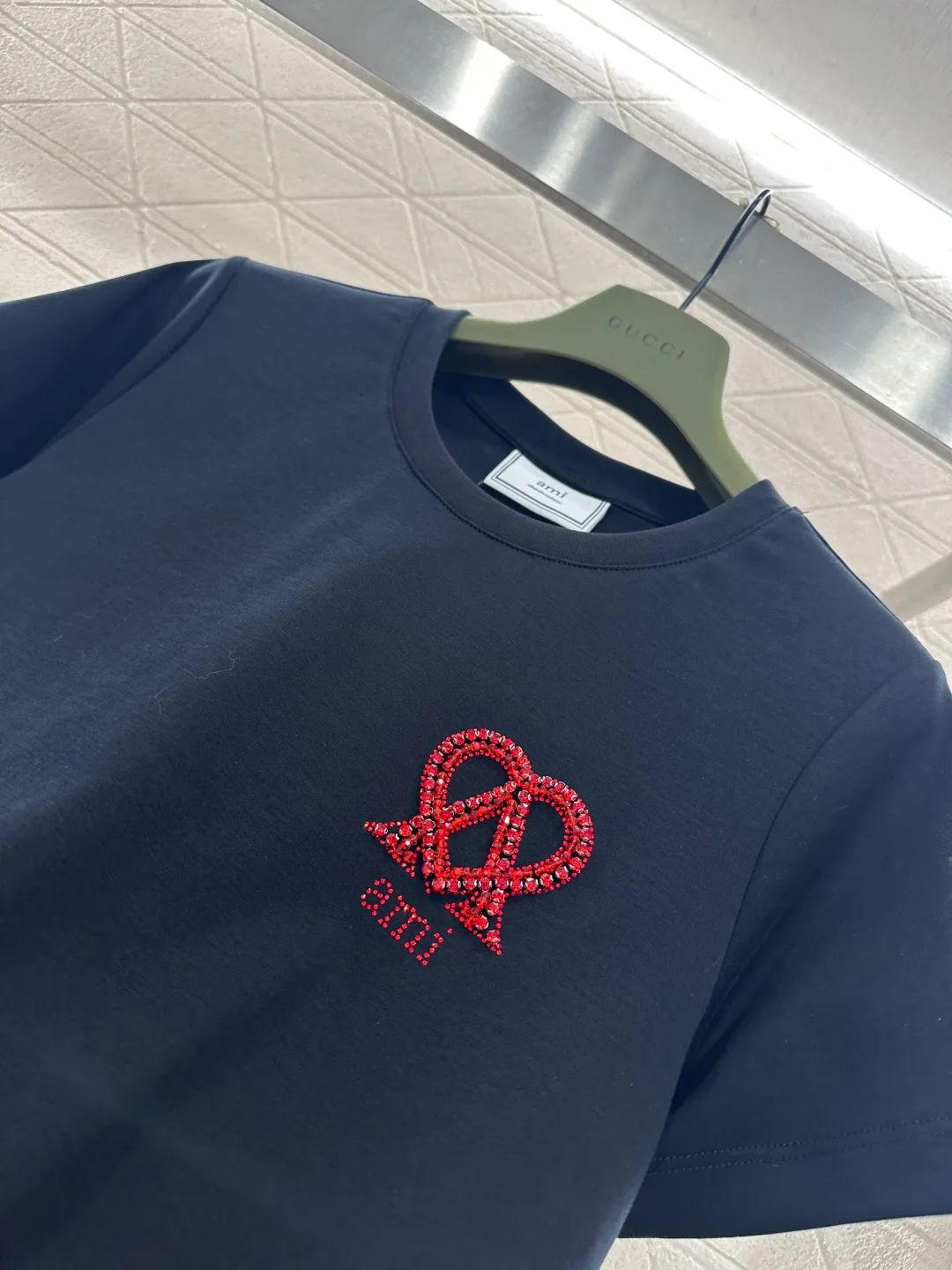 Футболки Женские Ami Paris 910166