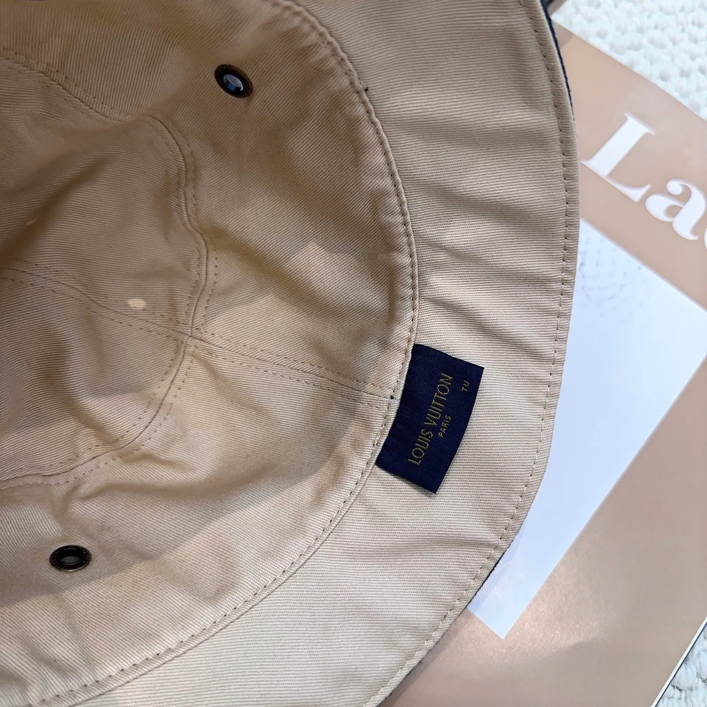Головные Уборы Louis Vuitton 13294352