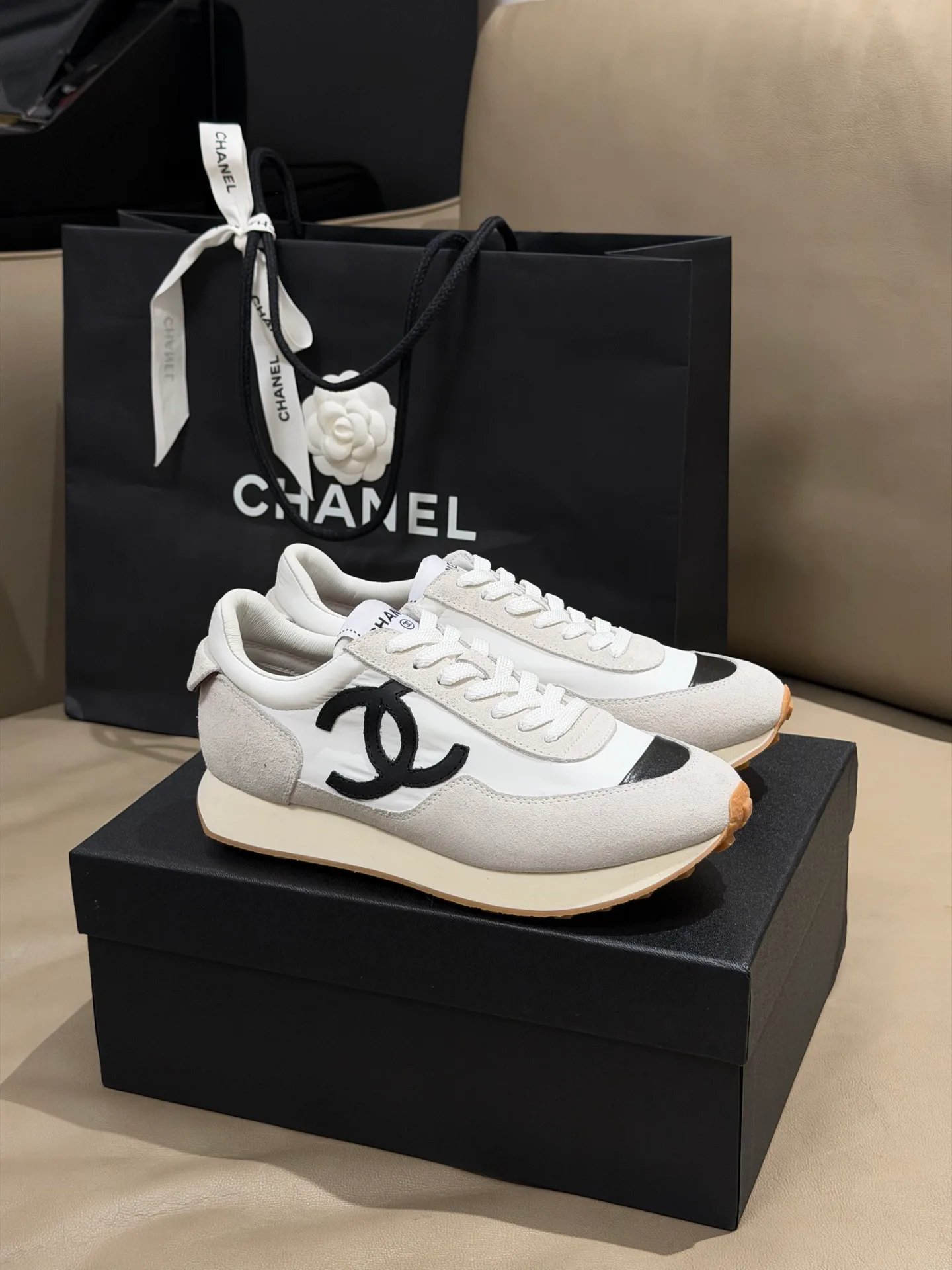 Кроссовки Женские Chanel 11388907