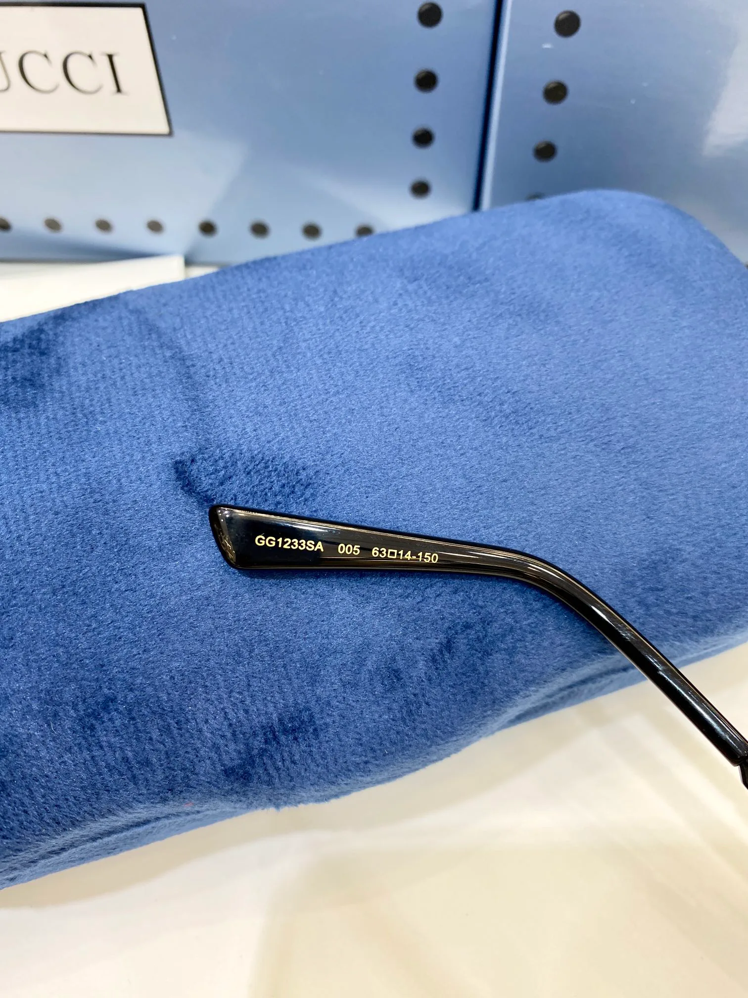 Очки Gucci 3876879