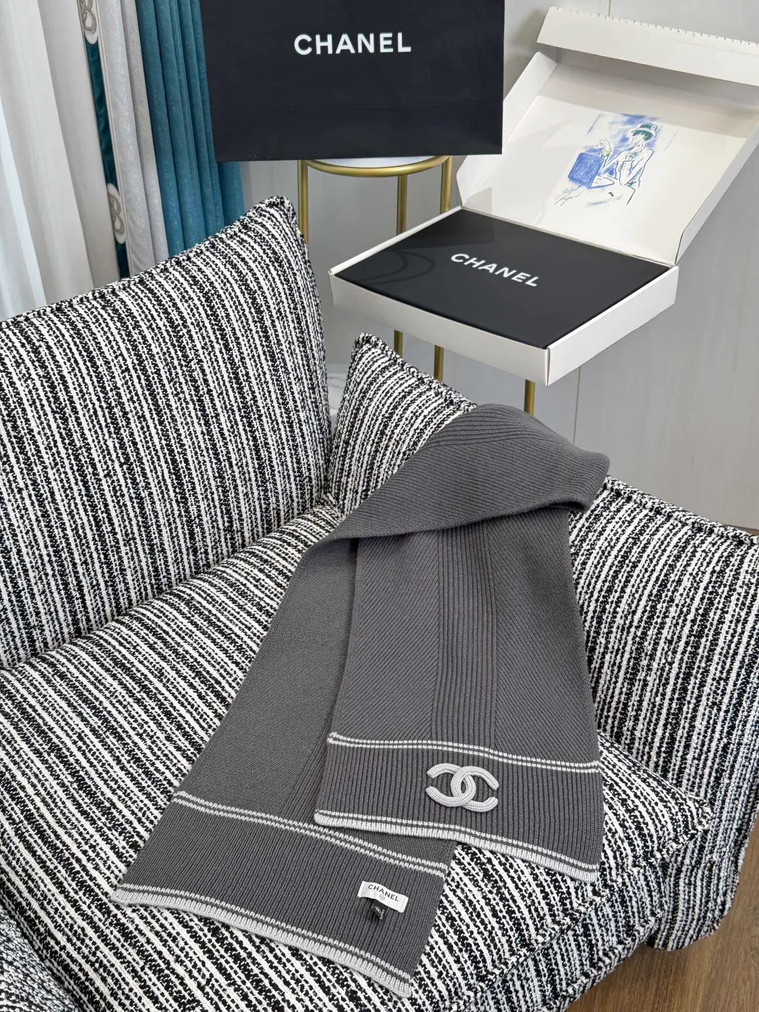 Шарфы Chanel 4820110