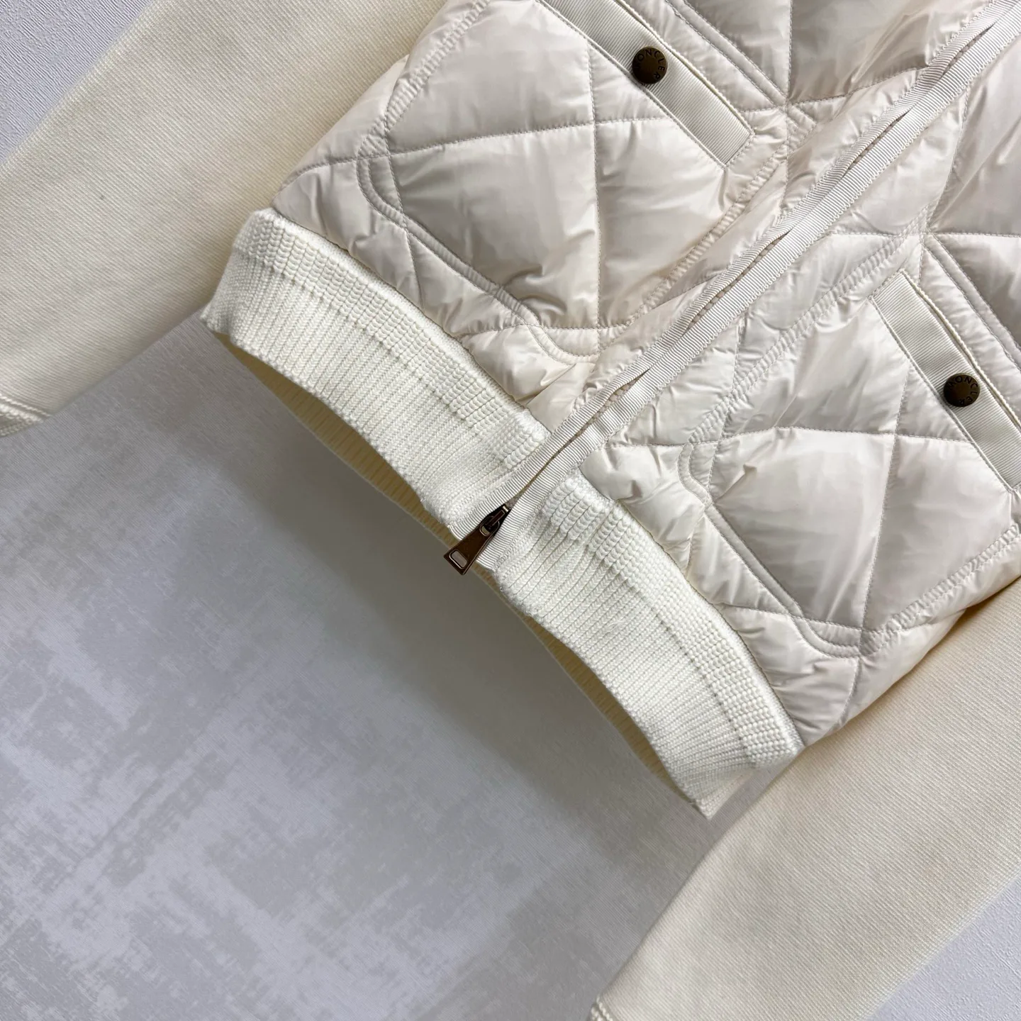 Куртки И Пуховики Мужские Moncler 17913795