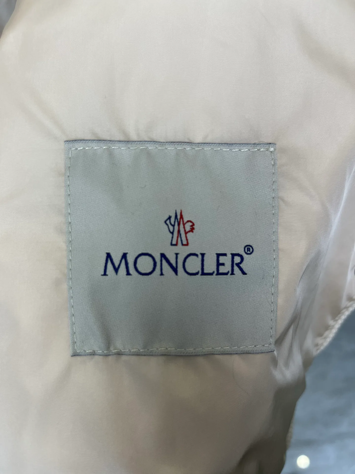Пальто Женские Moncler 11862728
