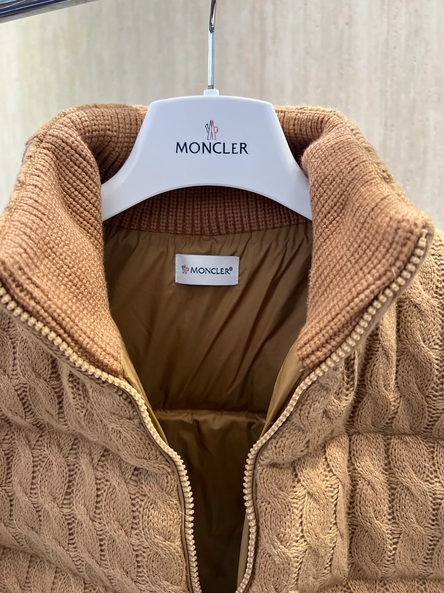 Куртки И Пуховики Мужские Moncler 18231713