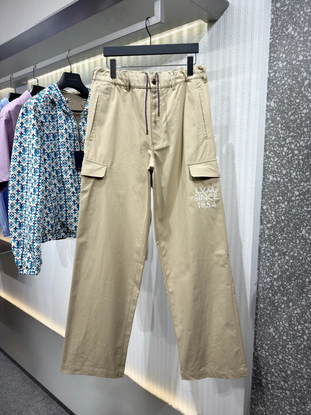 Брюки Мужские Louis Vuitton 11494024
