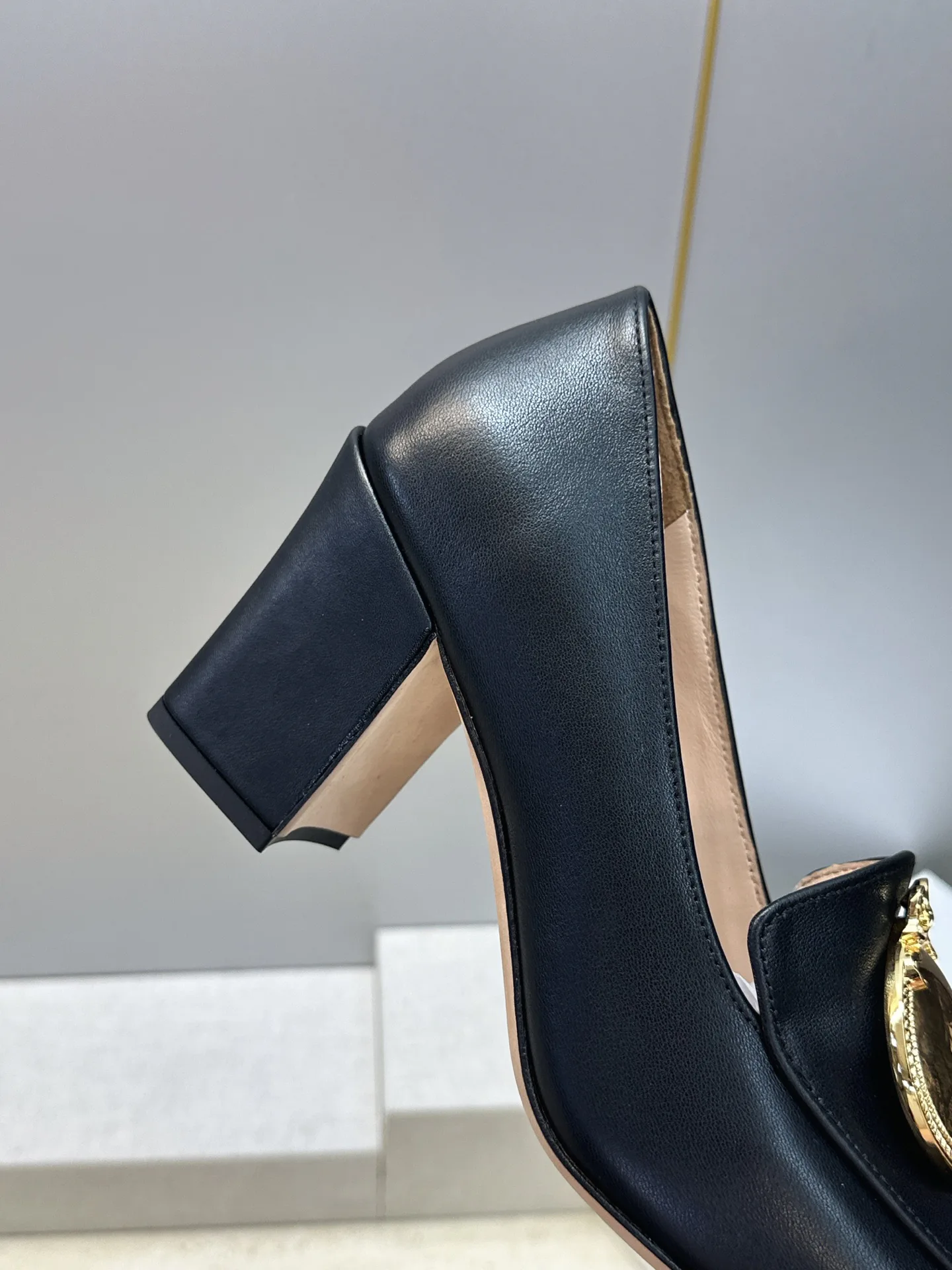 Туфли Женские Christian Dior 19250101