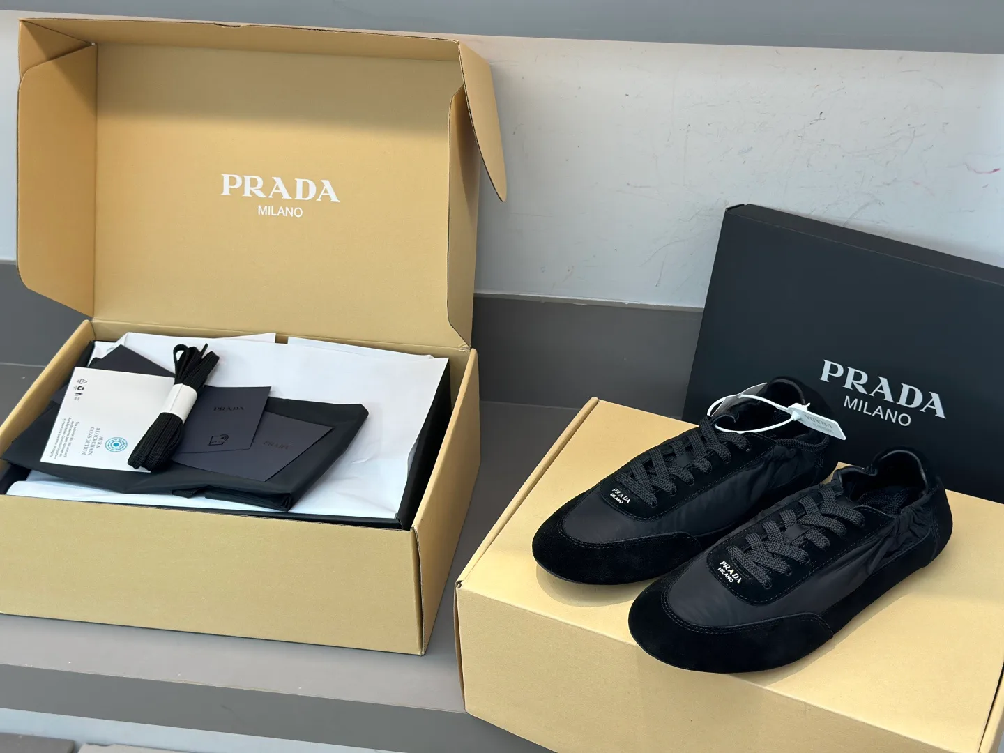 Кроссовки Женские Prada 11152981