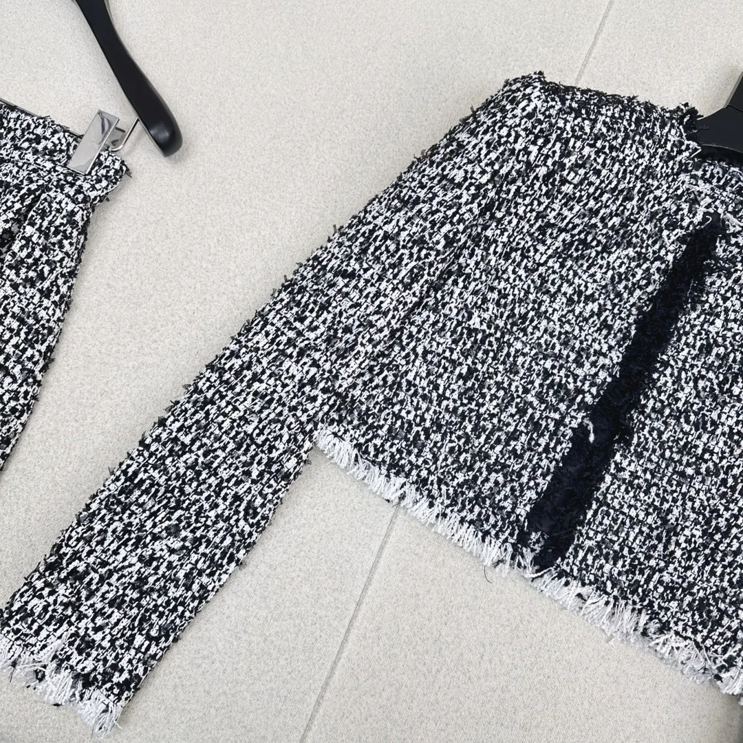 Куртки И Пуховики Женские Balmain 503105