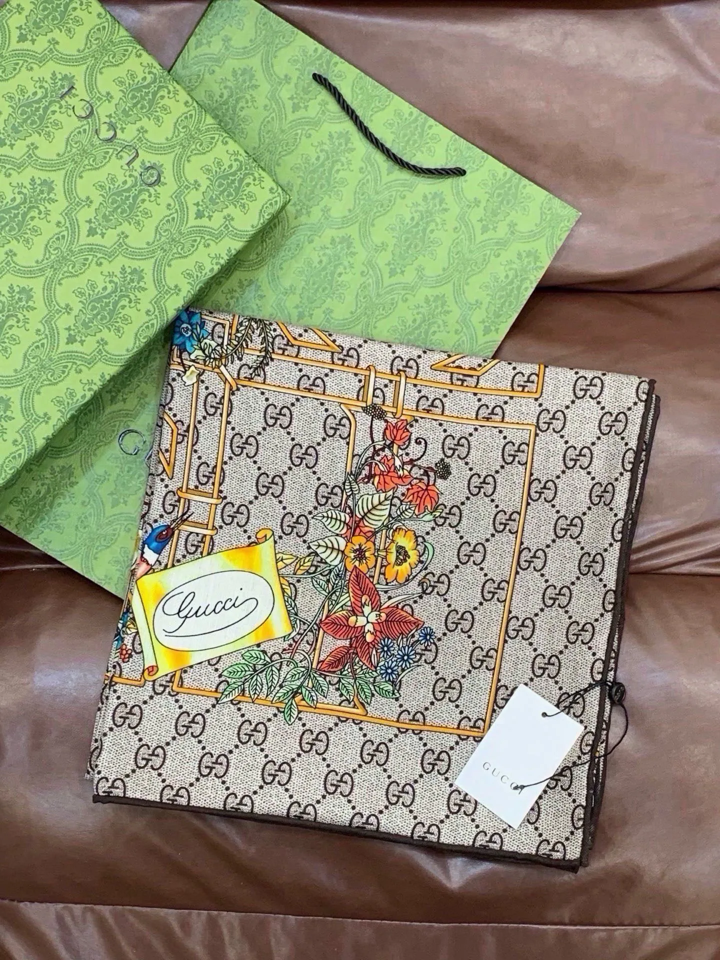 Платки Gucci 17631780