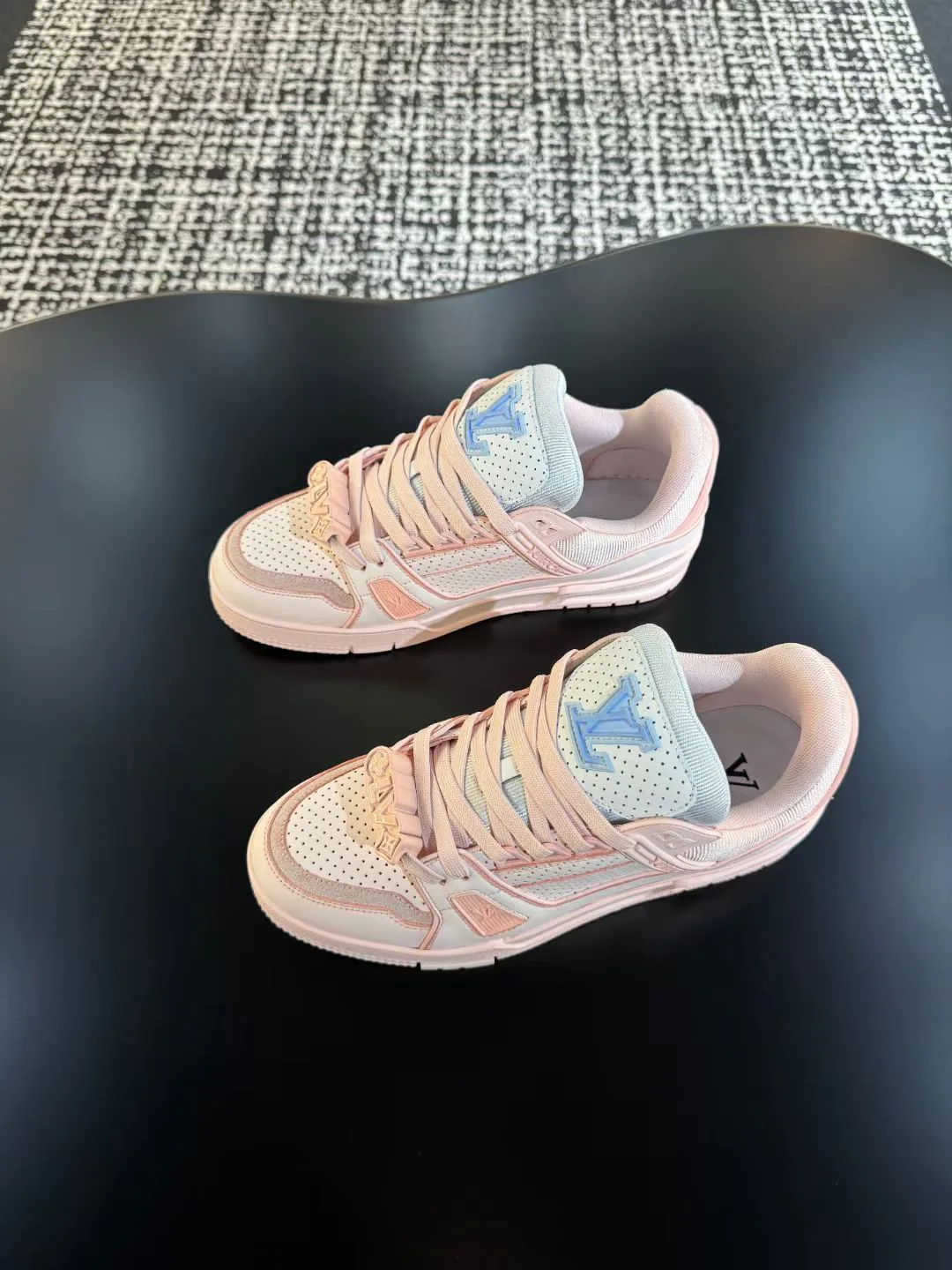 Кроссовки Мужские Louis Vuitton 55012