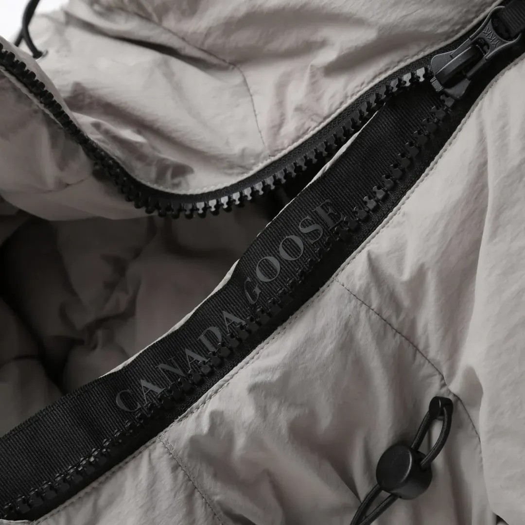 Куртки Женские Canada Goose 258380