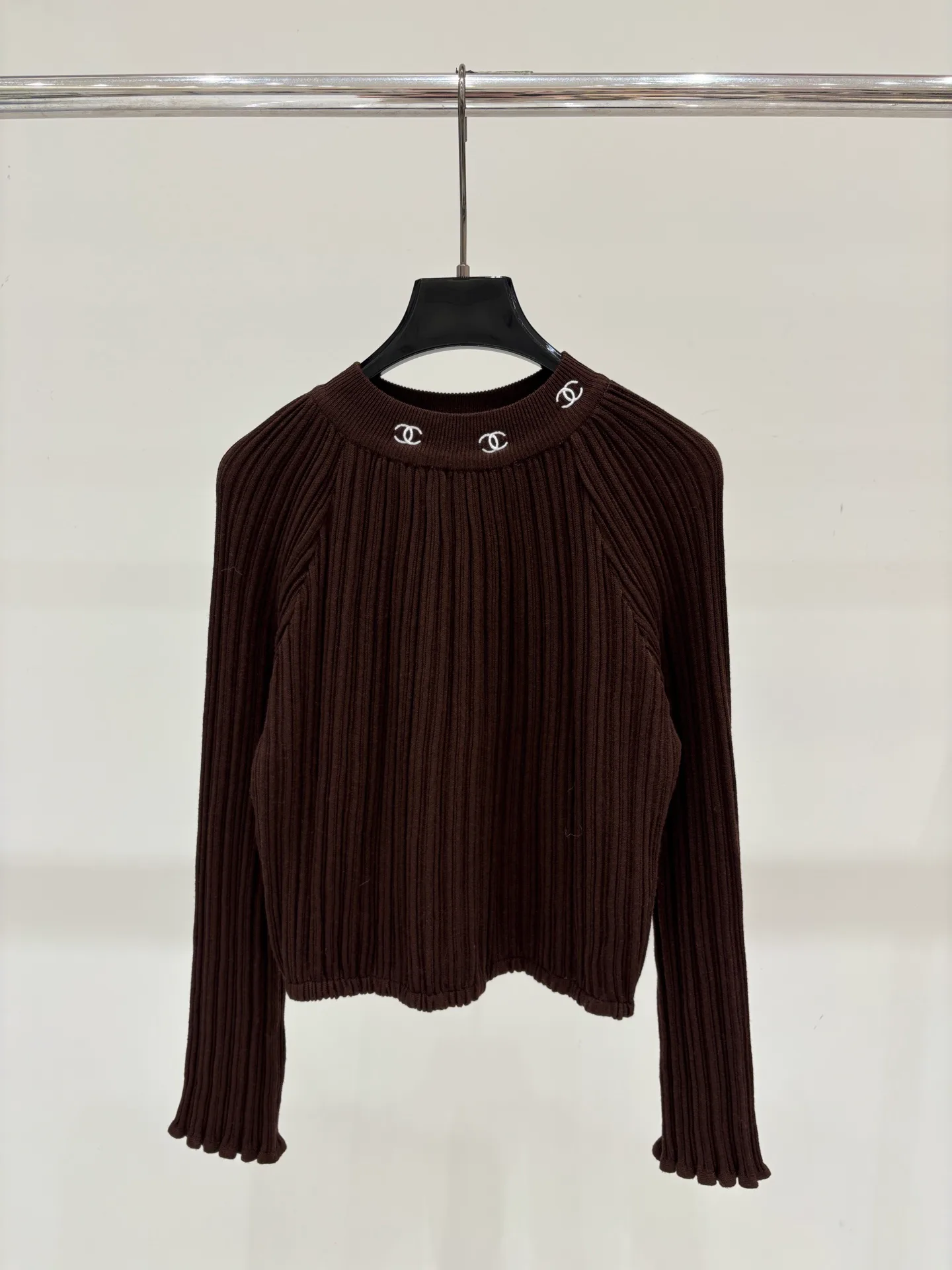 Джемперы И Свитеры Женские Chanel 18727243