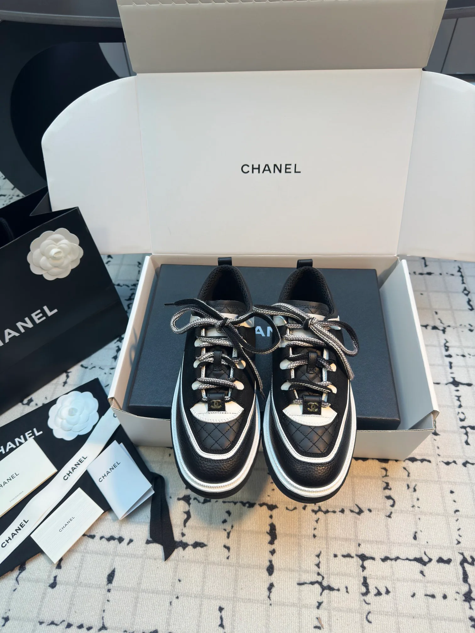 Кроссовки Женские Chanel 9873432