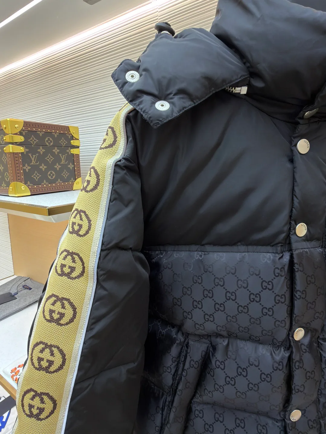 Куртки И Пуховики Мужские Gucci 339523