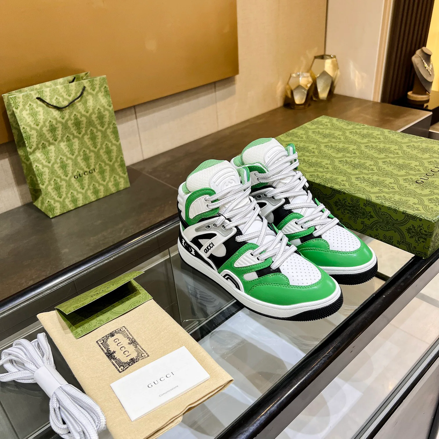 Кроссовки Женские Gucci 24838