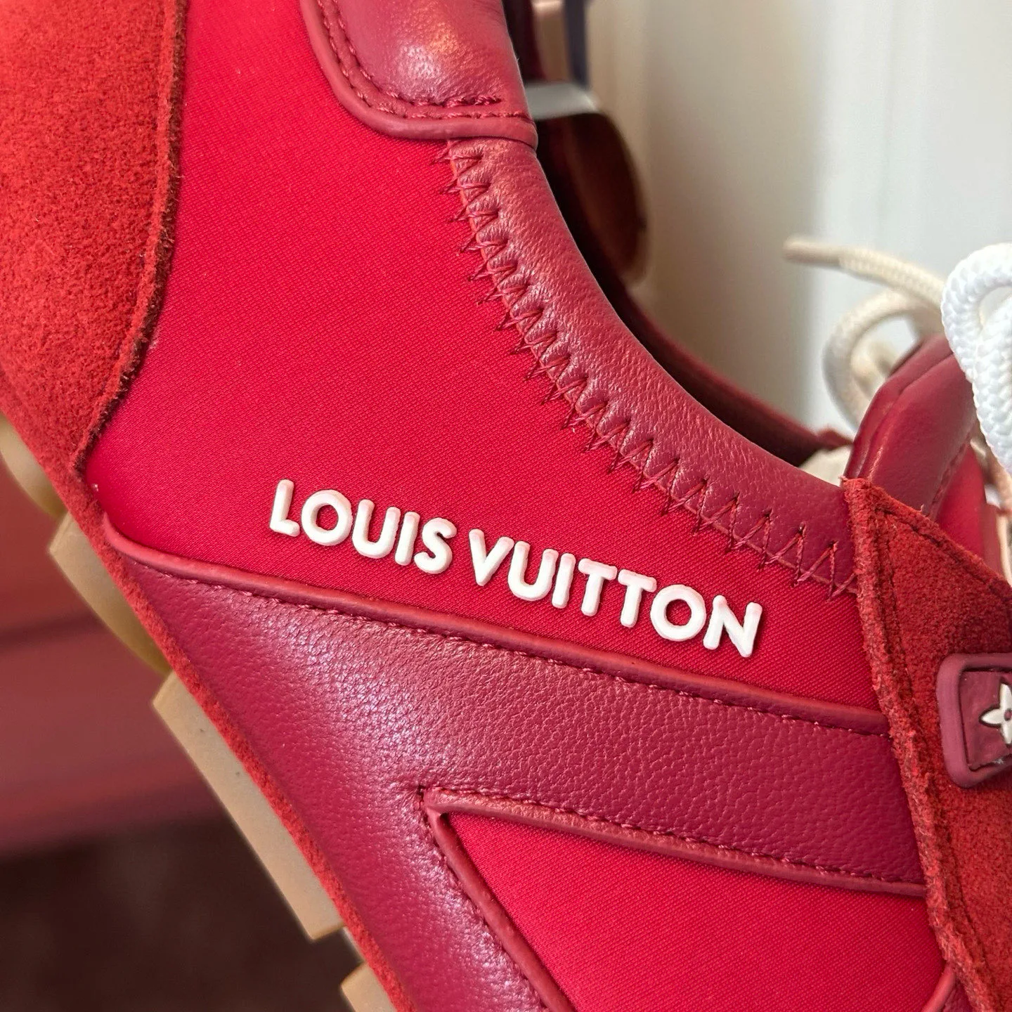 Кроссовки Женские Louis Vuitton 898826