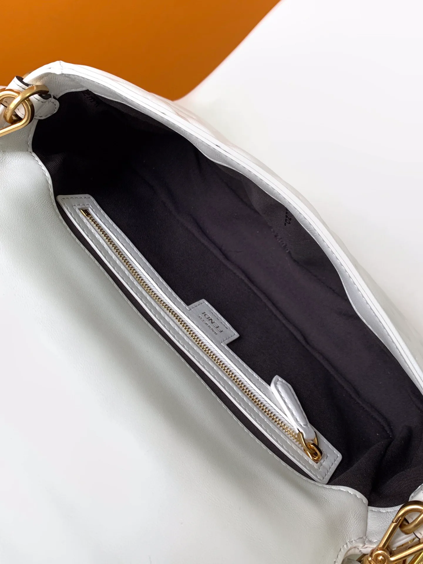 Сумки На Ремне Женские Fendi 343565