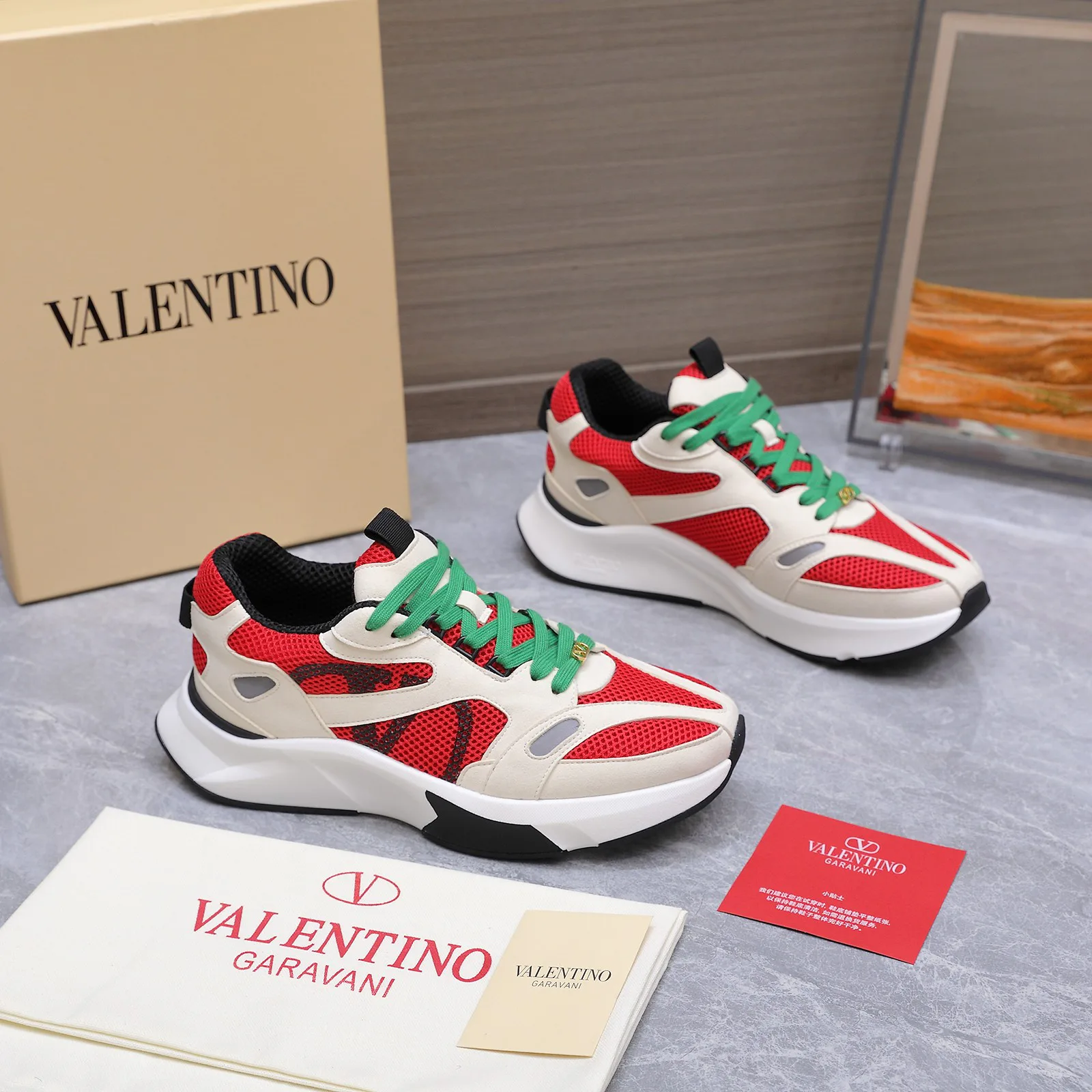 Кроссовки Мужские Valentino 17604593