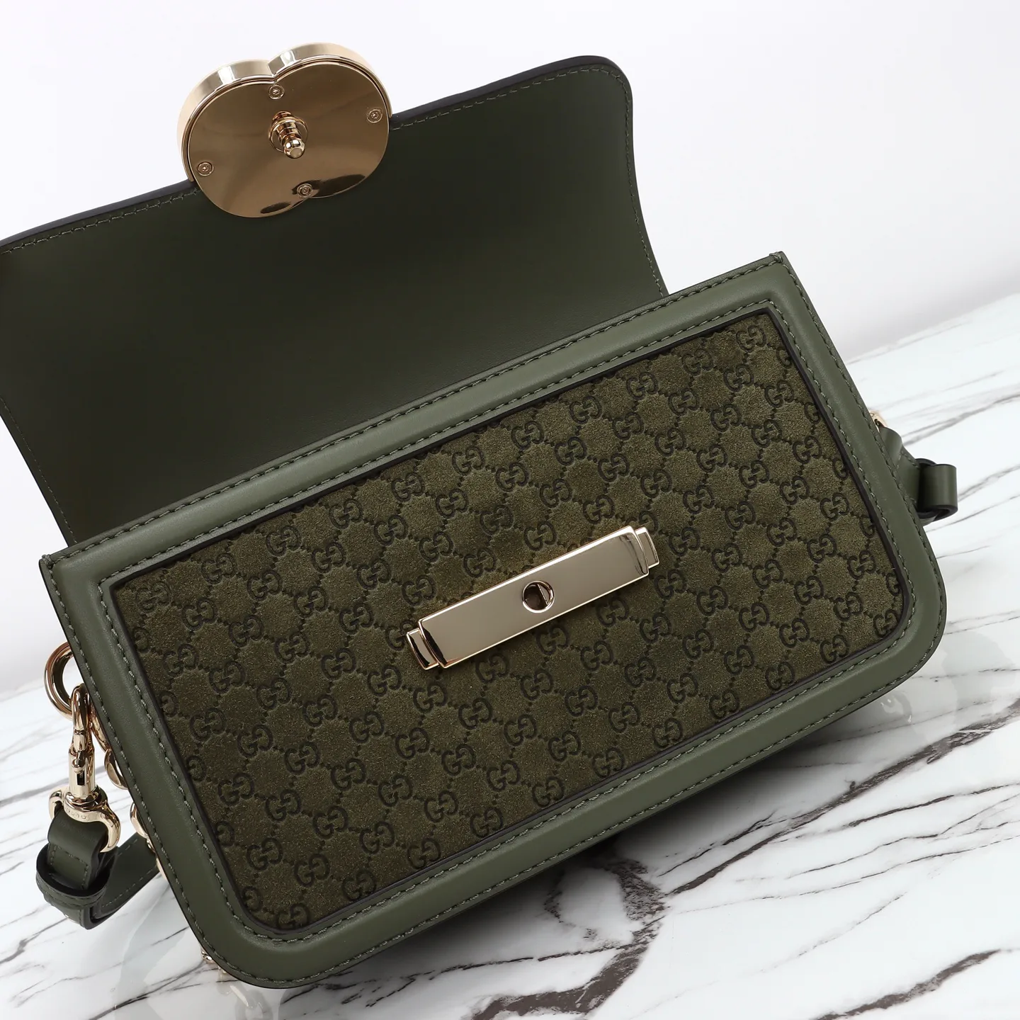 Классические Сумки Женские Gucci 18210725