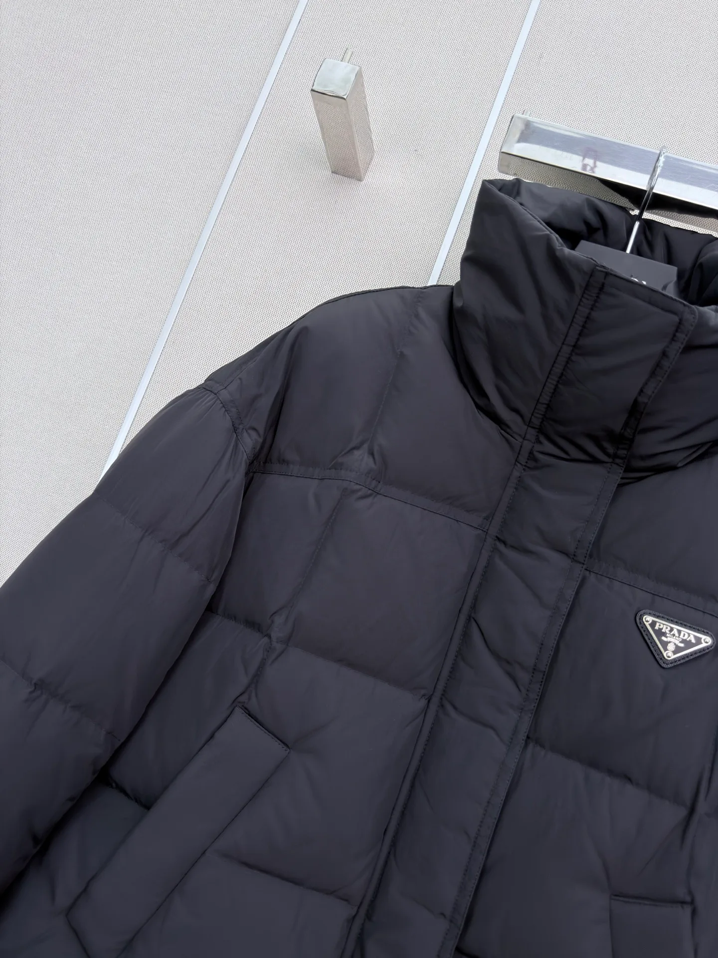 Куртки И Пуховики Женские Prada 19589744